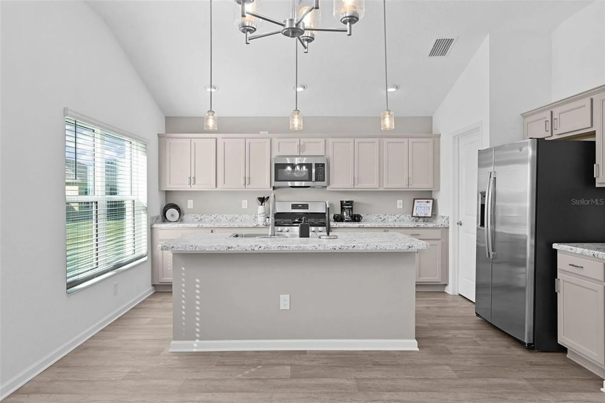 Property Slideshow image 7 of 42 | 3358 brianna ln, The Villages, FL, 32163