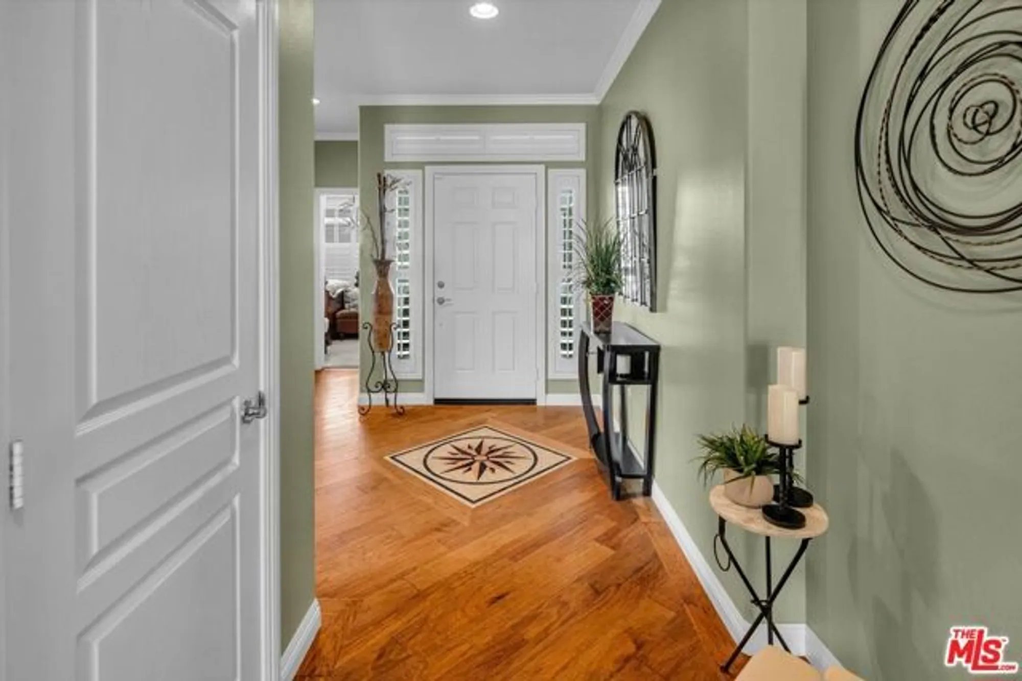 Property Slideshow image 6 of 39 | 180 kettle crk, Beaumont, CA, 92223