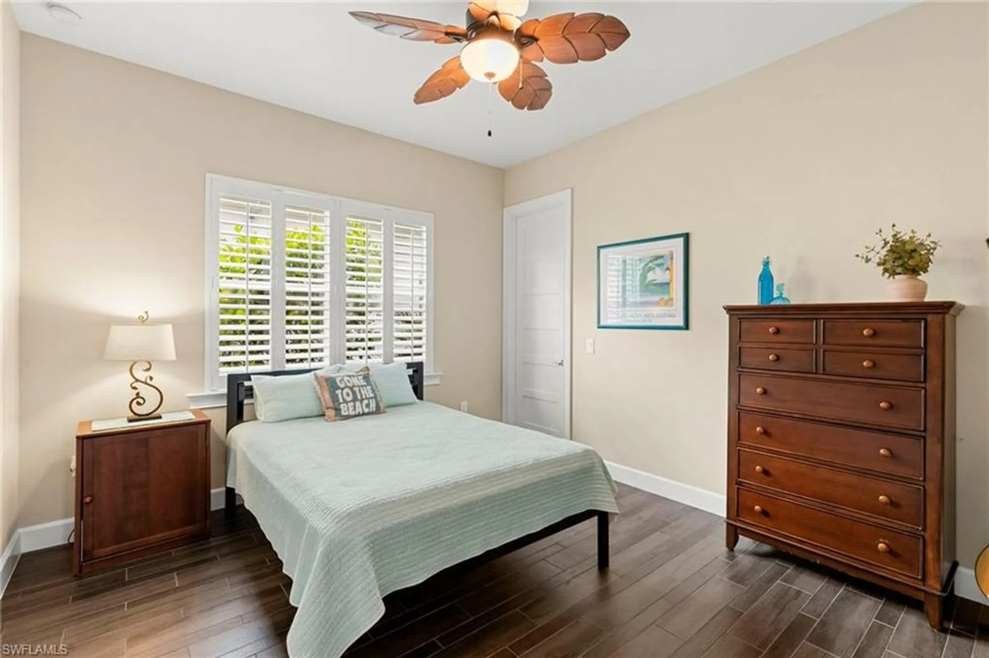 Property Slideshow image 28 of 44 | 4922 andros dr, Naples, FL, 34113
