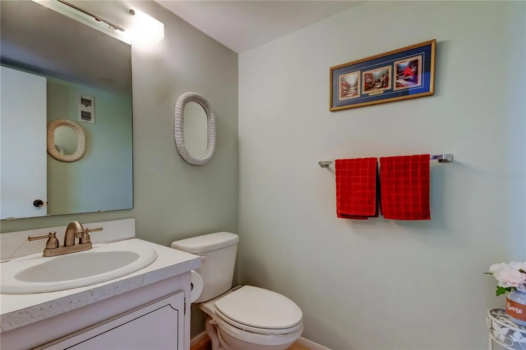 Property Slideshow image 34 of 56 | 14130 rosemary ln 3312, Largo, FL, 33774