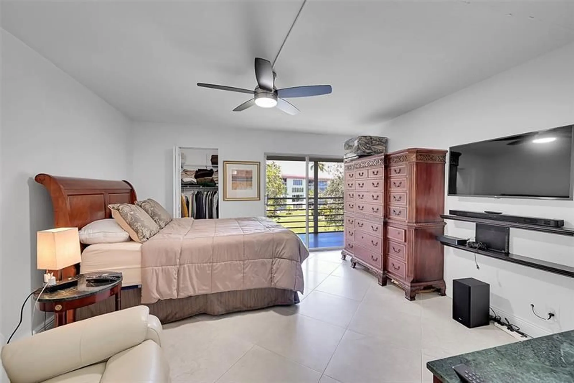Property Slideshow image 27 of 43 | 2804 victoria way c3, Coconut Creek, FL, 33066