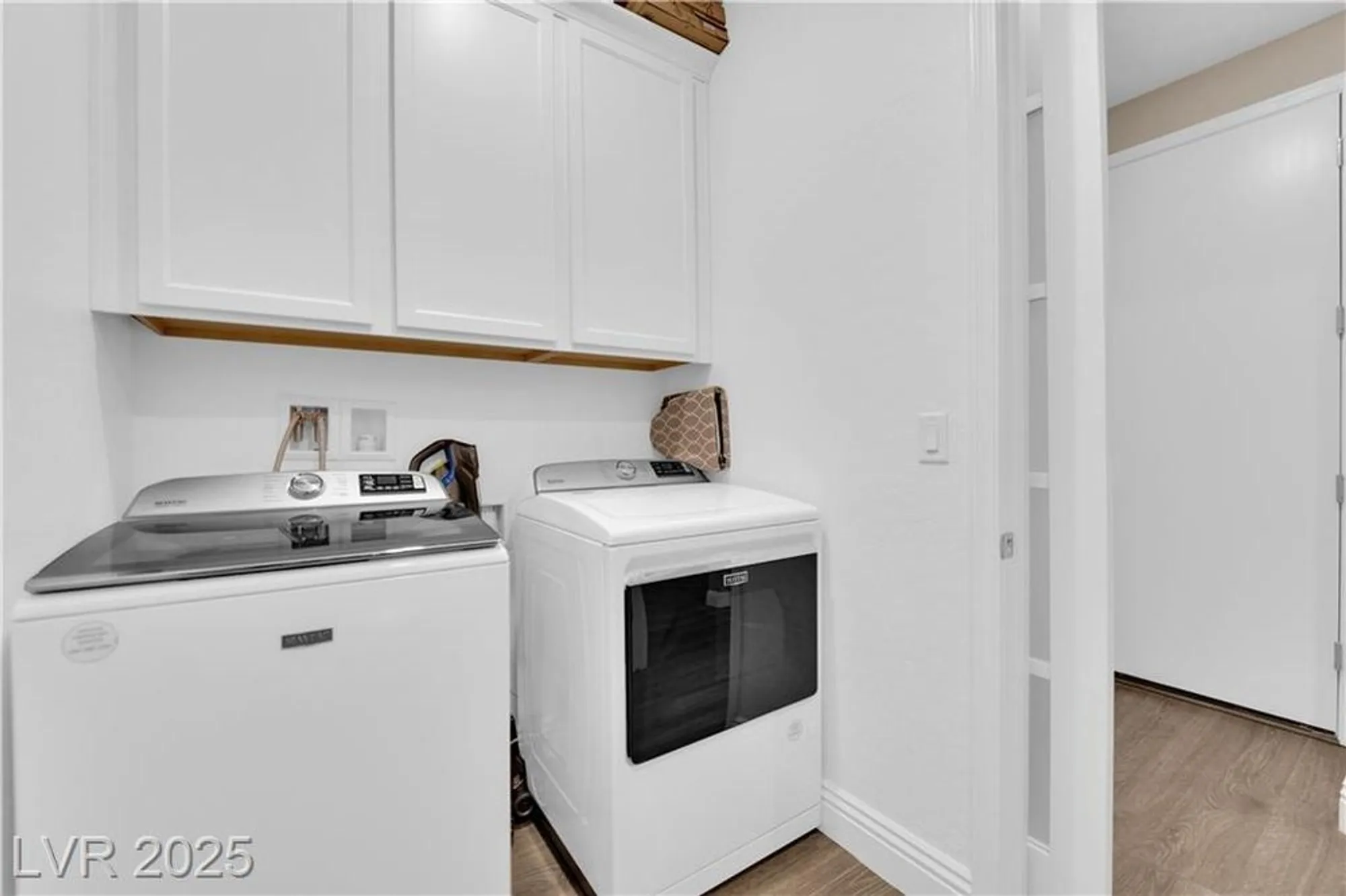 Property Slideshow image 28 of 57 | 11 arid crest ave, Henderson, NV, 89011