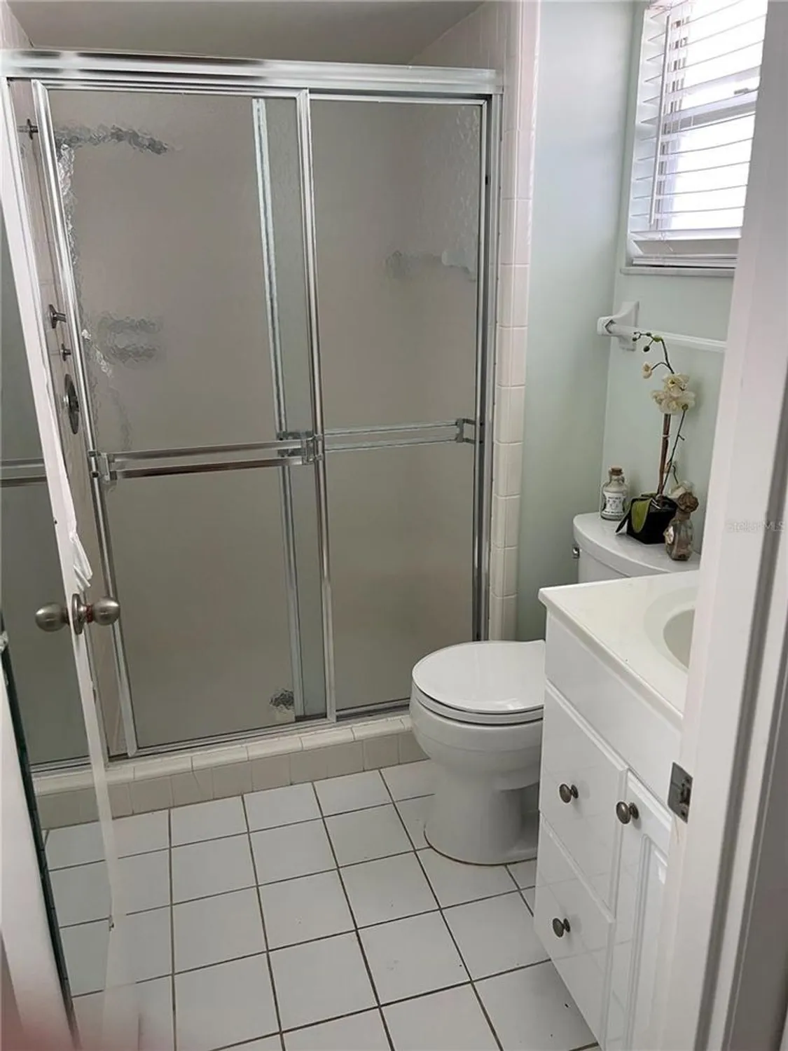 Property Slideshow image 13 of 24 | 2311 waterbluff pl # v307, Sarasota, FL, 34231