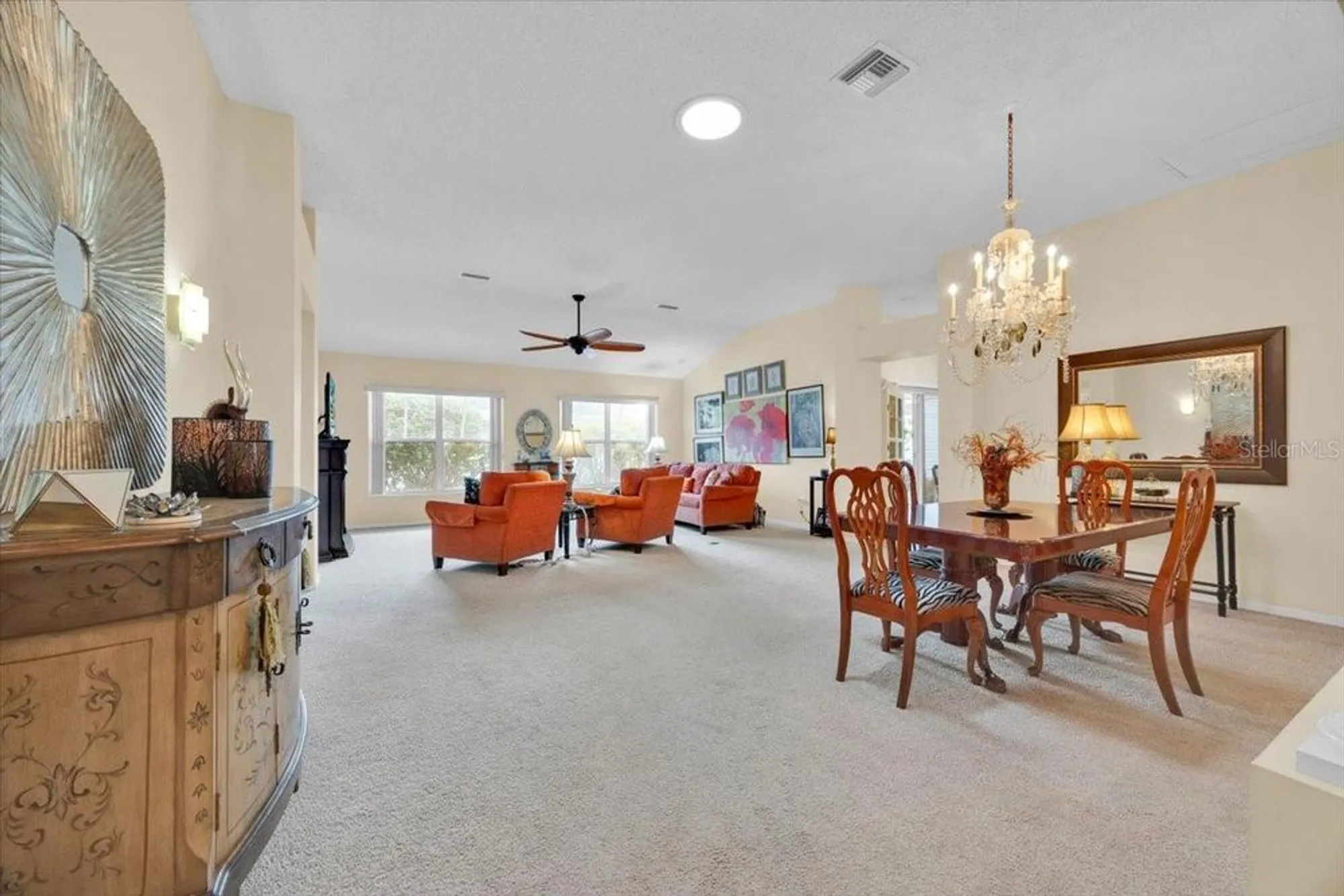 Property Slideshow image 5 of 29 | 802 miranda way, The Villages, FL, 32159