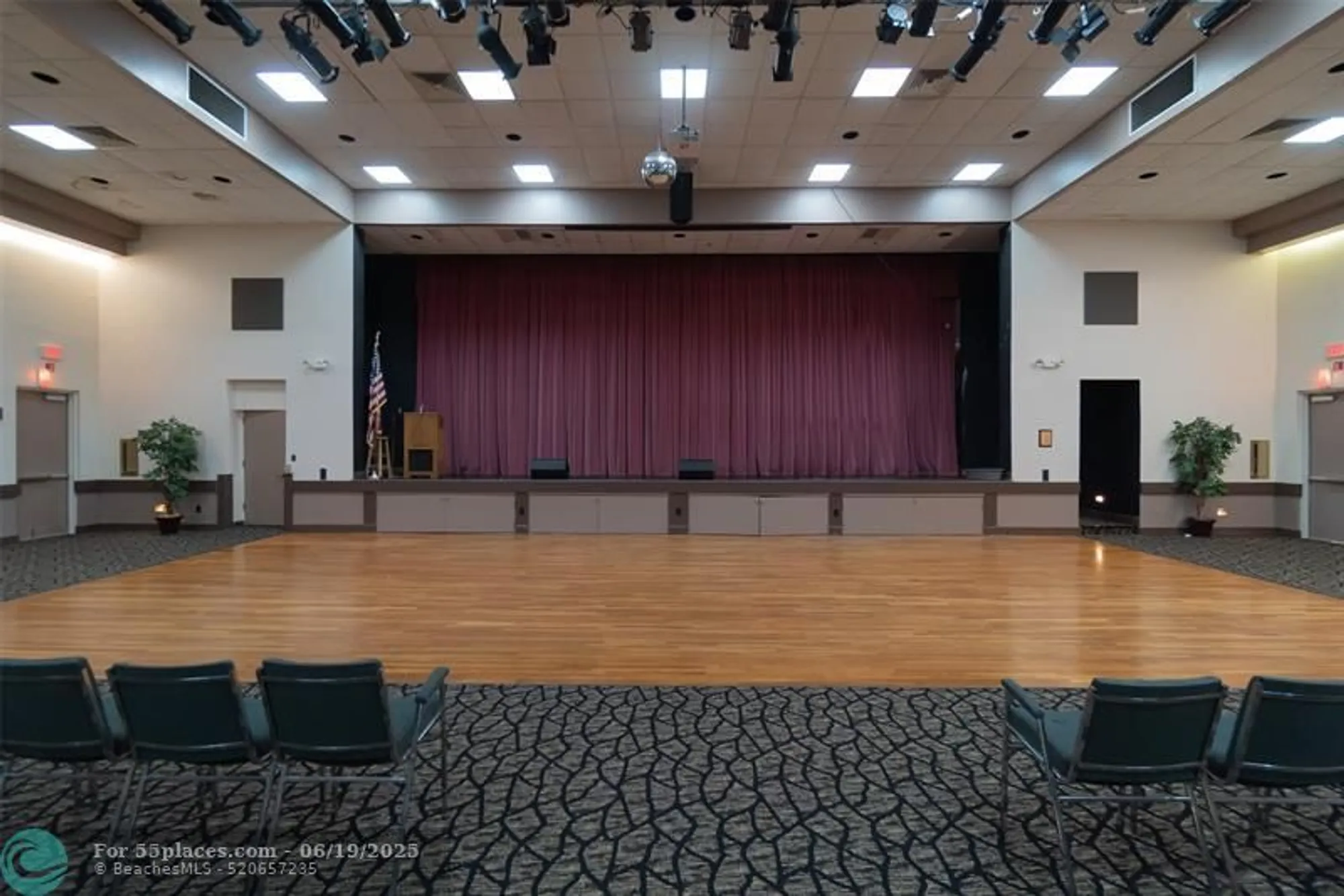 Property Slideshow image 38 of 80 | 9800 n hollybrook lake dr apt 309, Pembroke Pines, FL, 33025