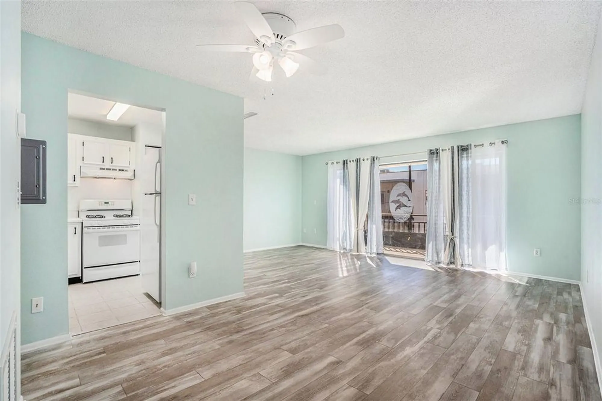 Property Slideshow image 12 of 35 | 5971 terrace park dr n unit 307, St Petersburg, FL, 33709