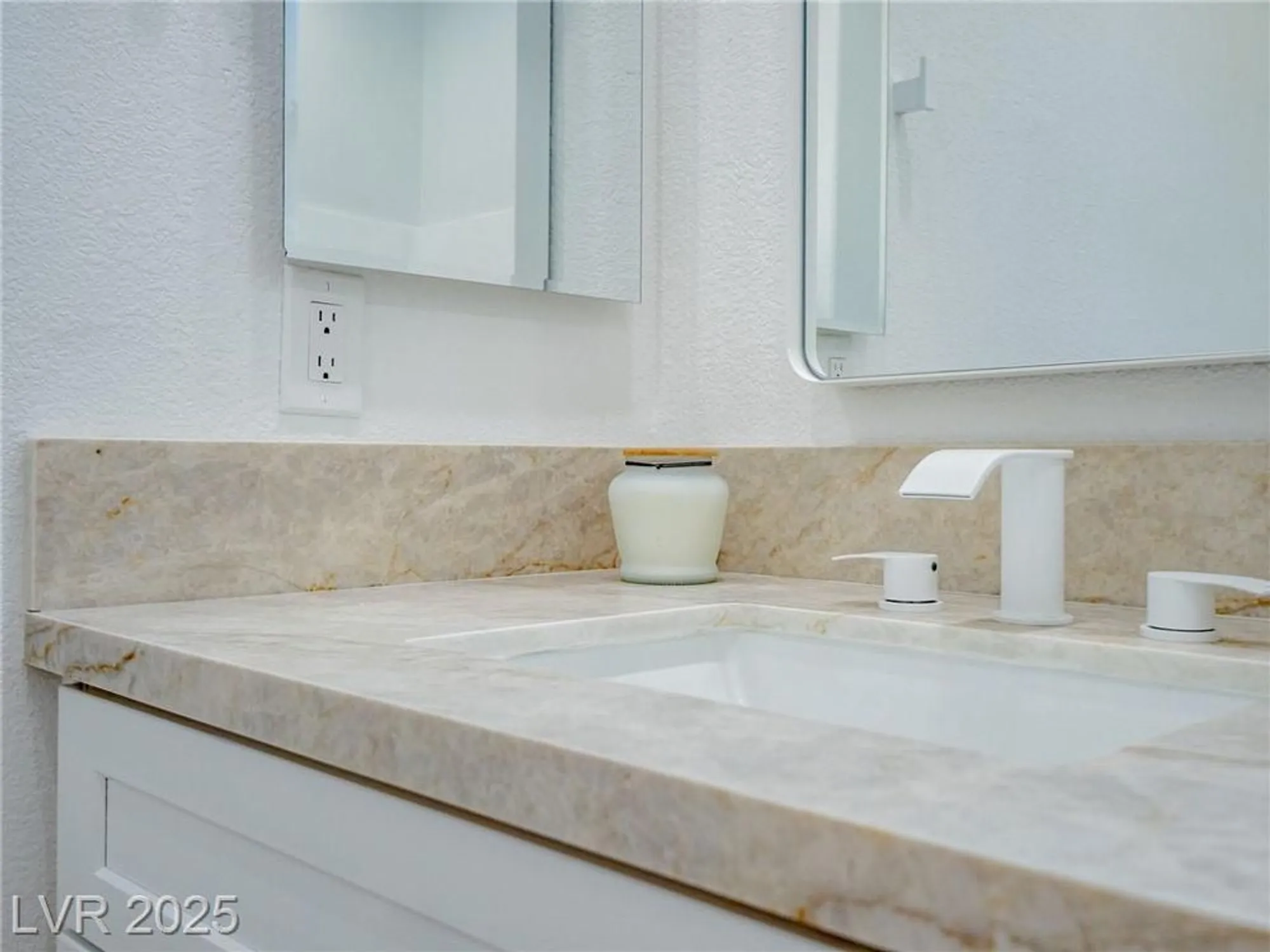 Property Slideshow image 24 of 43 | 2537 terrytown ave, Henderson, NV, 89052