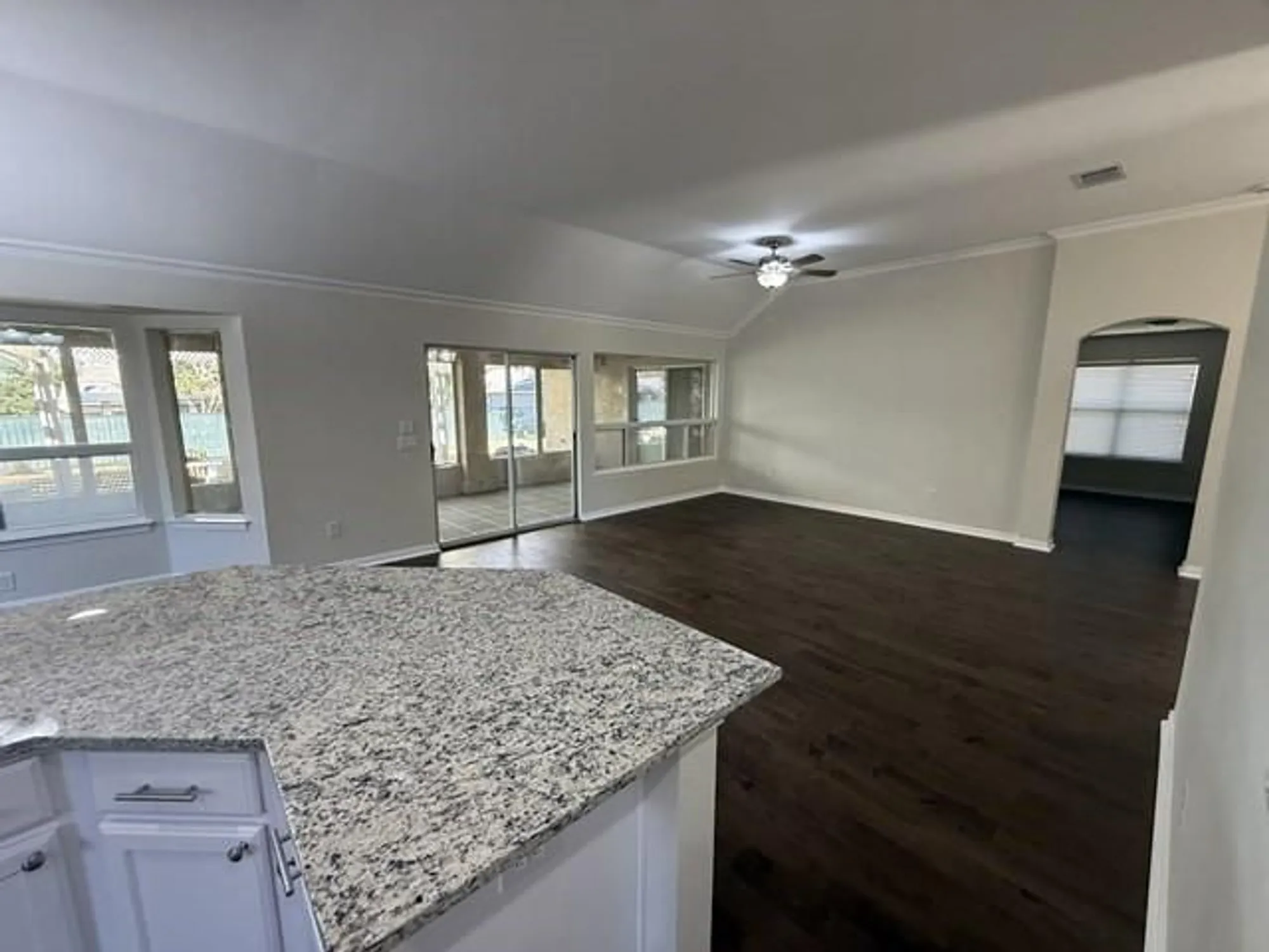 Property Slideshow image 8 of 21 | 9704 pinewood dr, Denton, TX, 76207