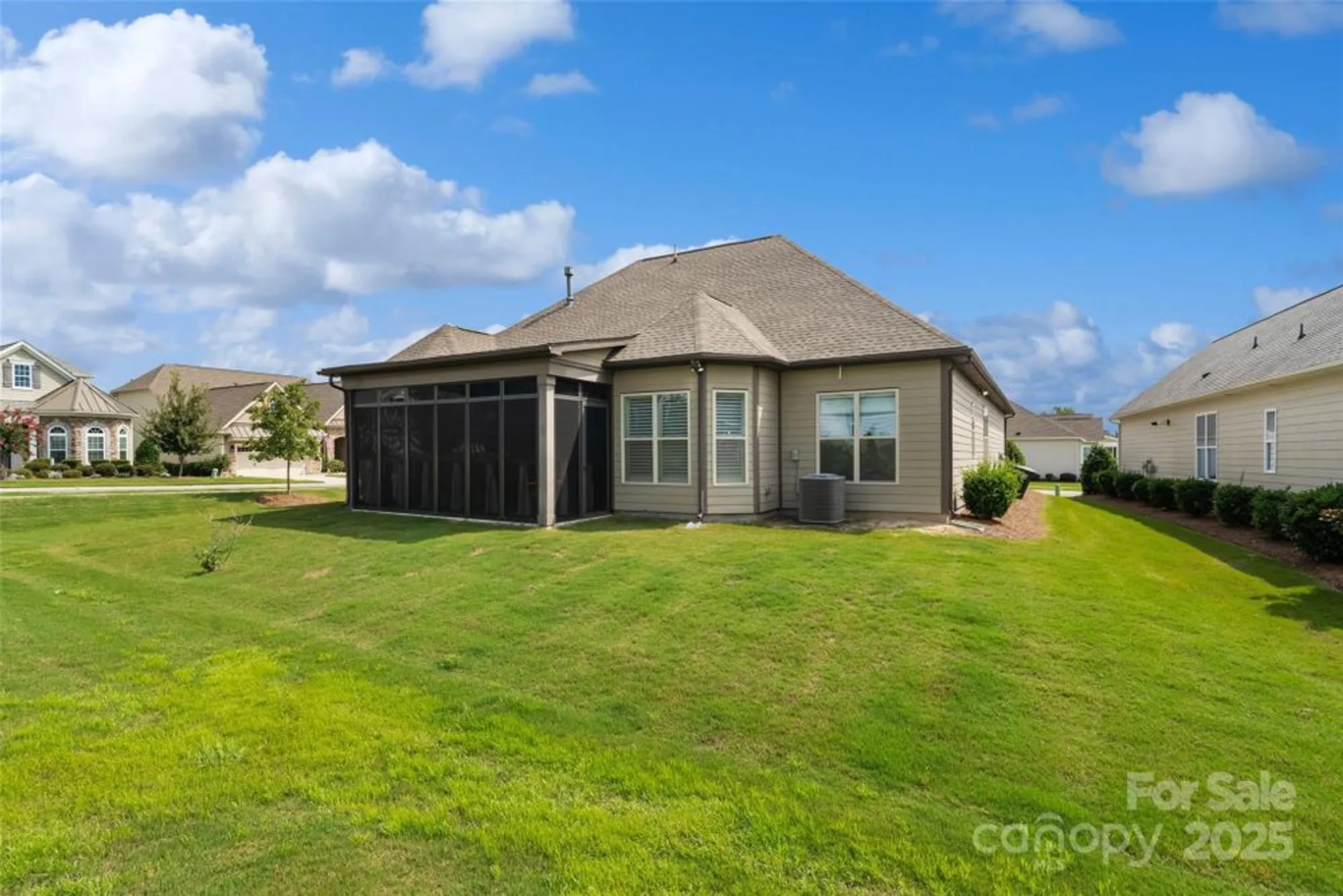 Property Slideshow image 28 of 35 | 12002 cove ct, Charlotte, NC, 28278