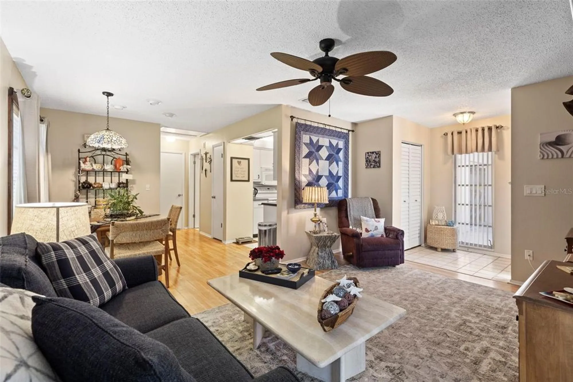 Property Slideshow image 11 of 32 | 2735 sherbrooke ln d, Palm Harbor, FL, 34684
