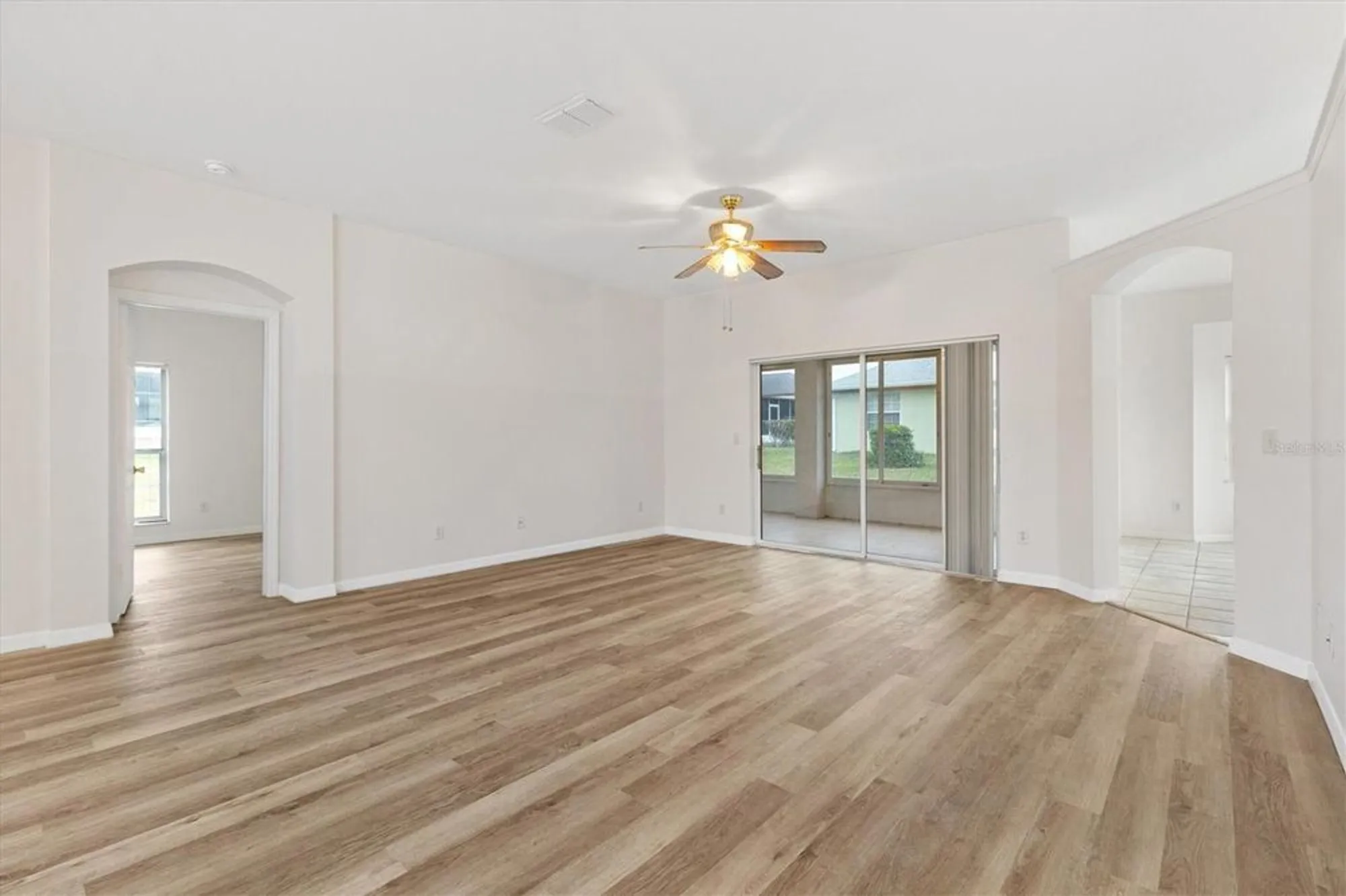 Property Slideshow image 12 of 61 | 17409 se 111th cir, Summerfield, FL, 34491