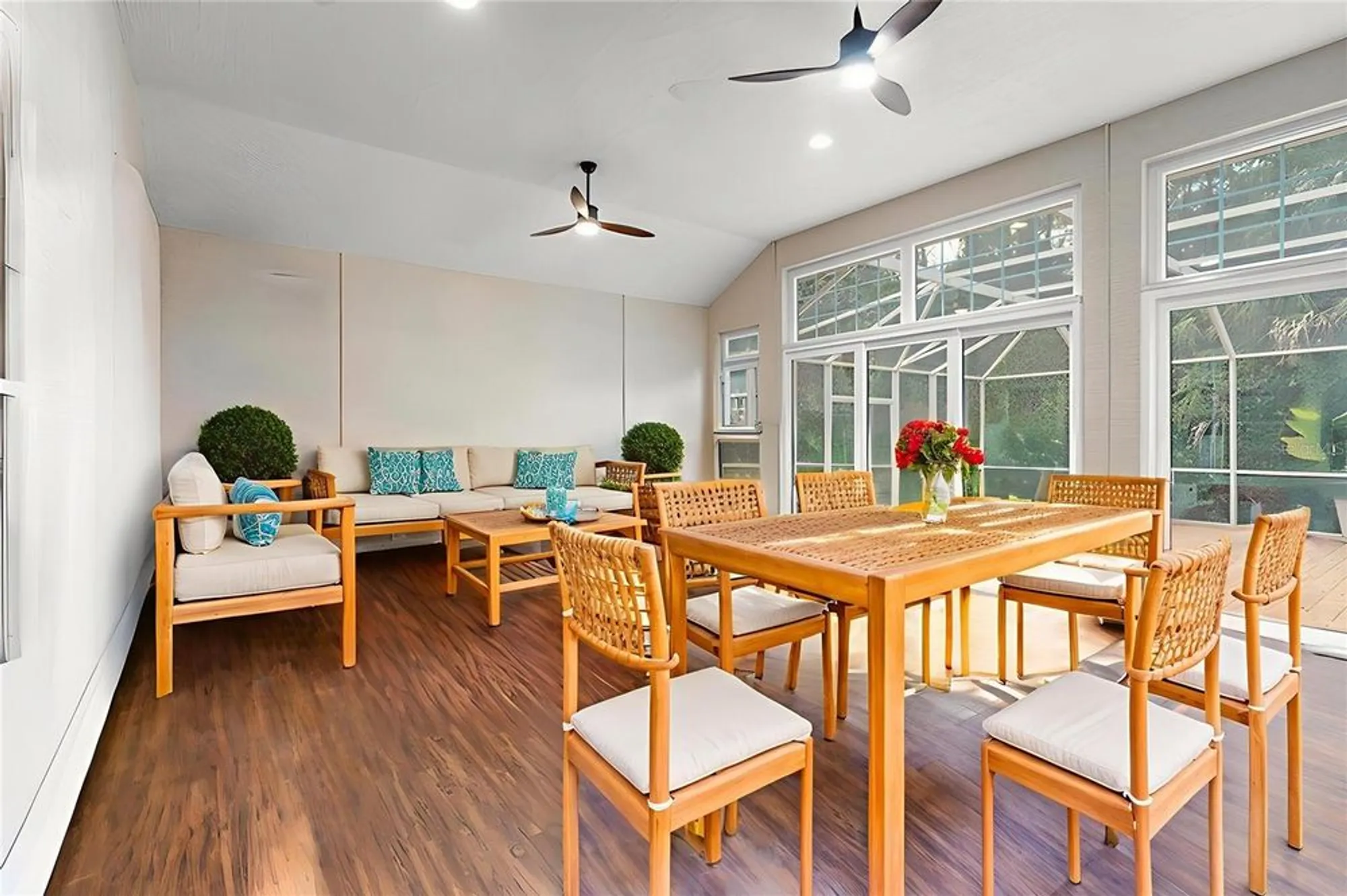 Property Slideshow image 46 of 88 | 945 stone lake dr, Ormond Beach, FL, 32174