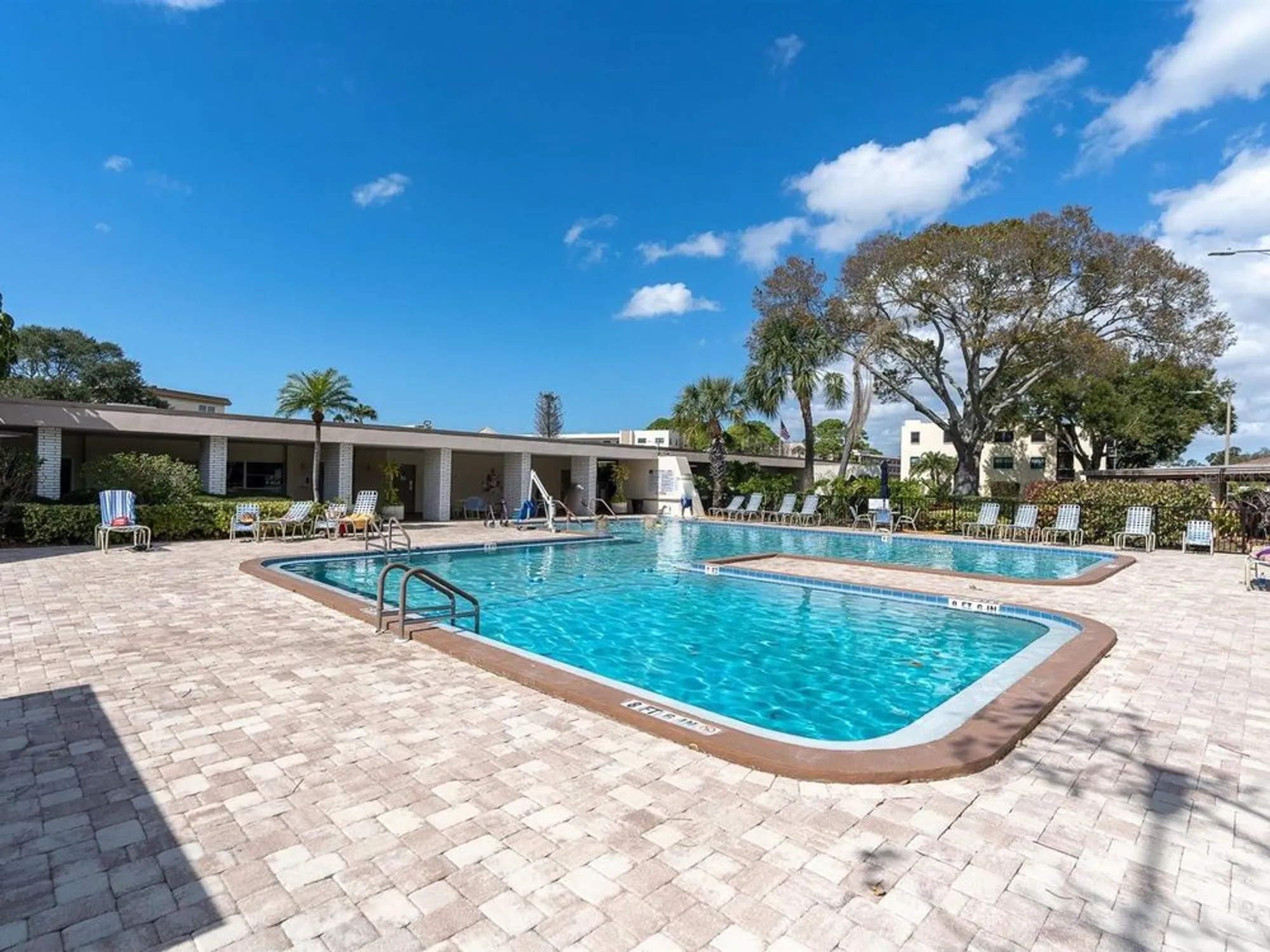 Property Slideshow image 25 of 32 | 8174 terrace garden dr n unit 507, St Petersburg, FL, 33709
