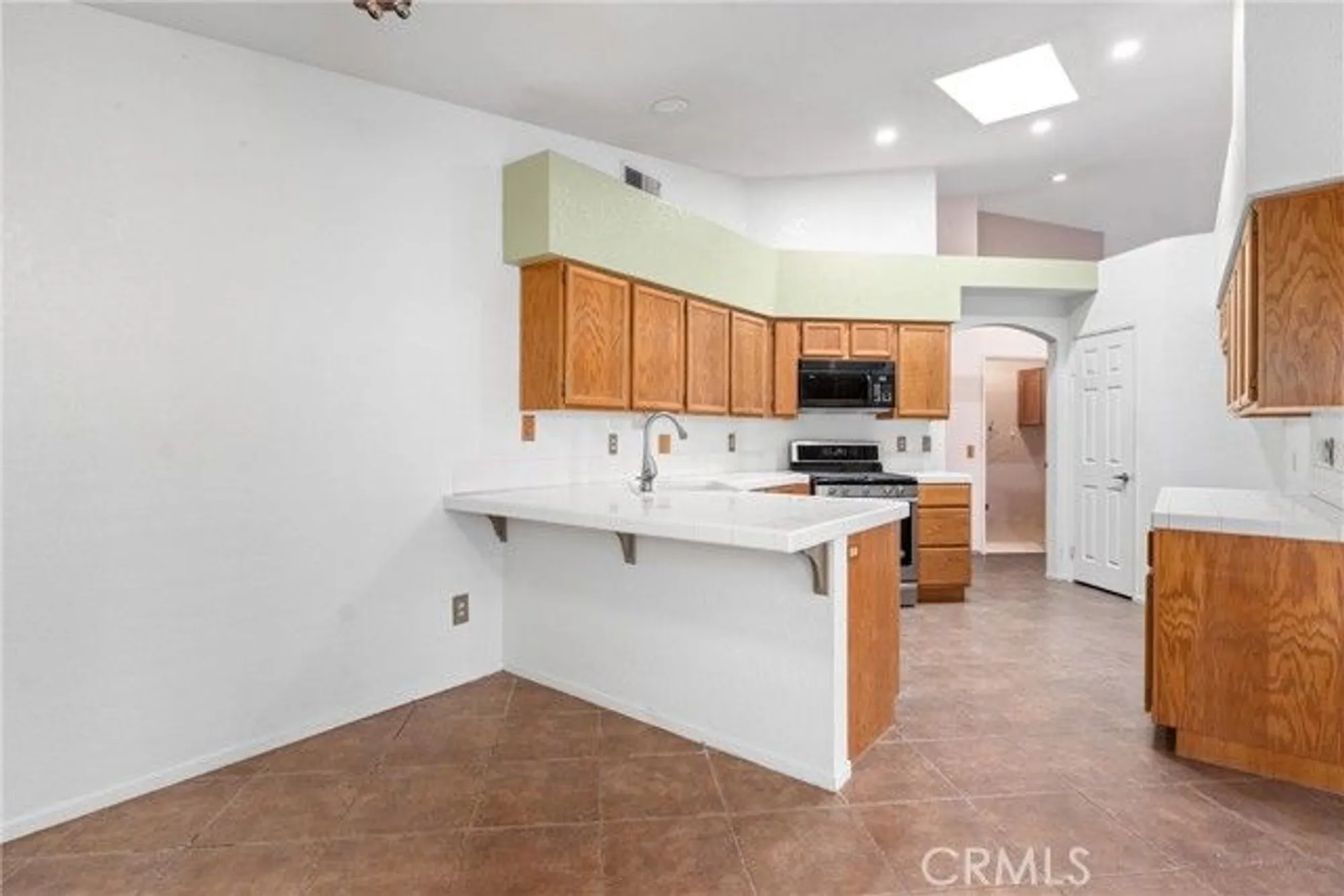 Property Slideshow image 6 of 35 | 1863 ash tree ln, Hemet, CA, 92545