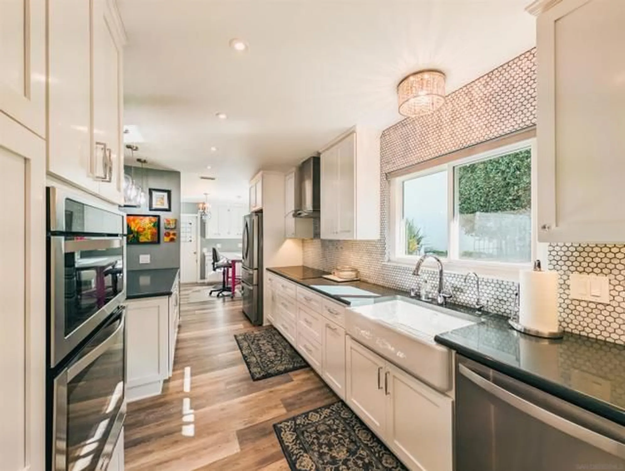 Property Slideshow image 12 of 57 | 16482 roca dr, San Diego, CA, 92128