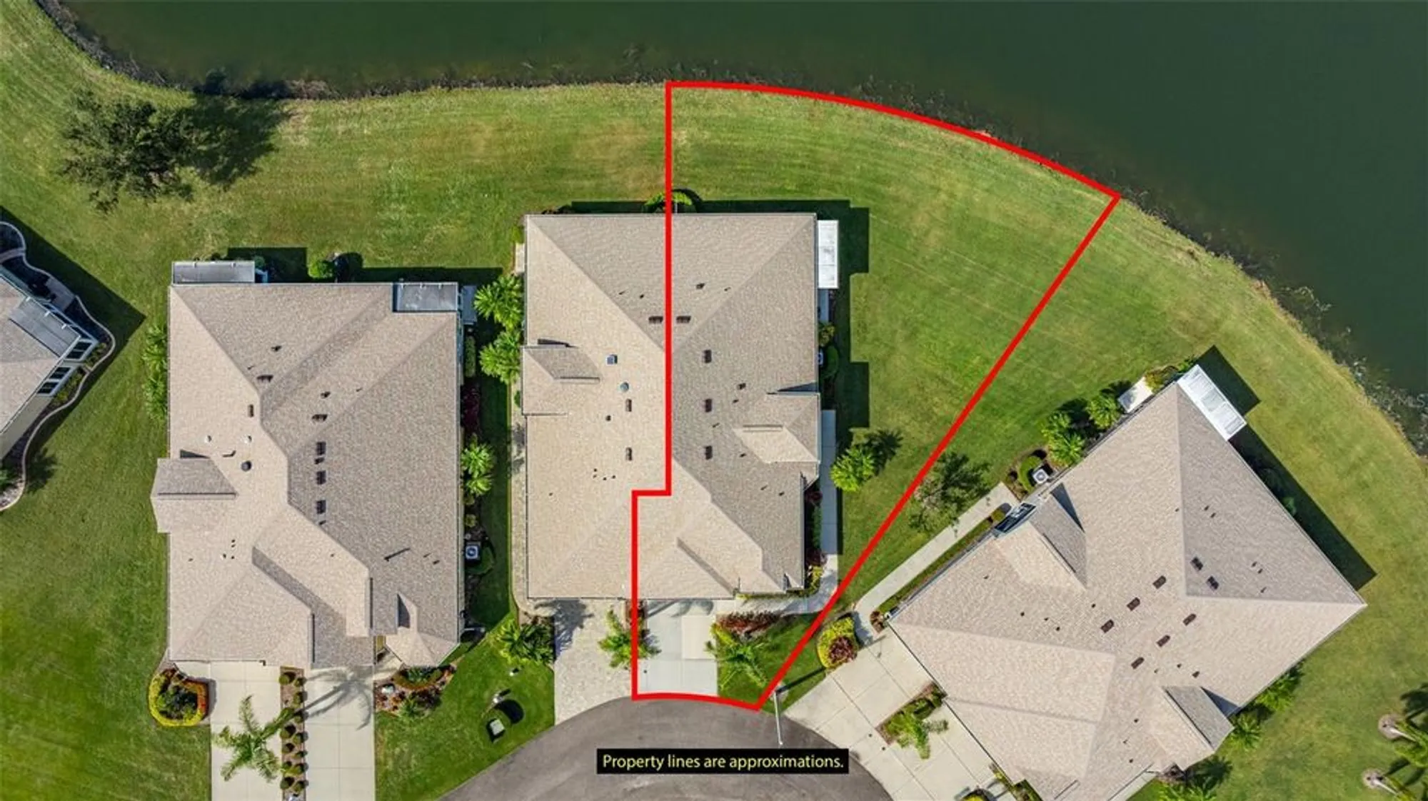 Property Slideshow image 43 of 74 | 2507 sapphire greens ln # 32, Sun City Center, FL, 33573