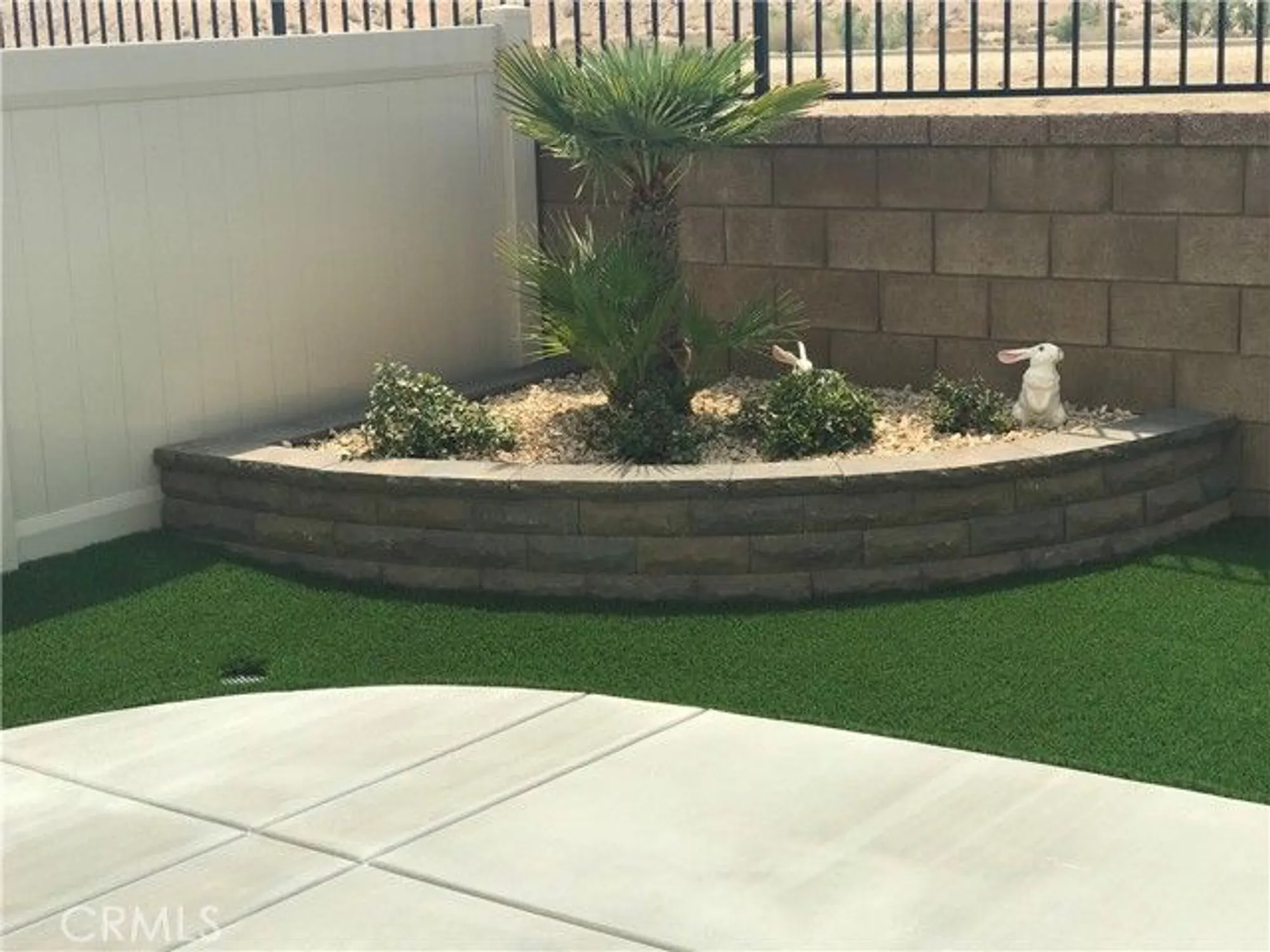 Property Slideshow image 48 of 71 | 11636 cascade st, Apple Valley, CA, 92308