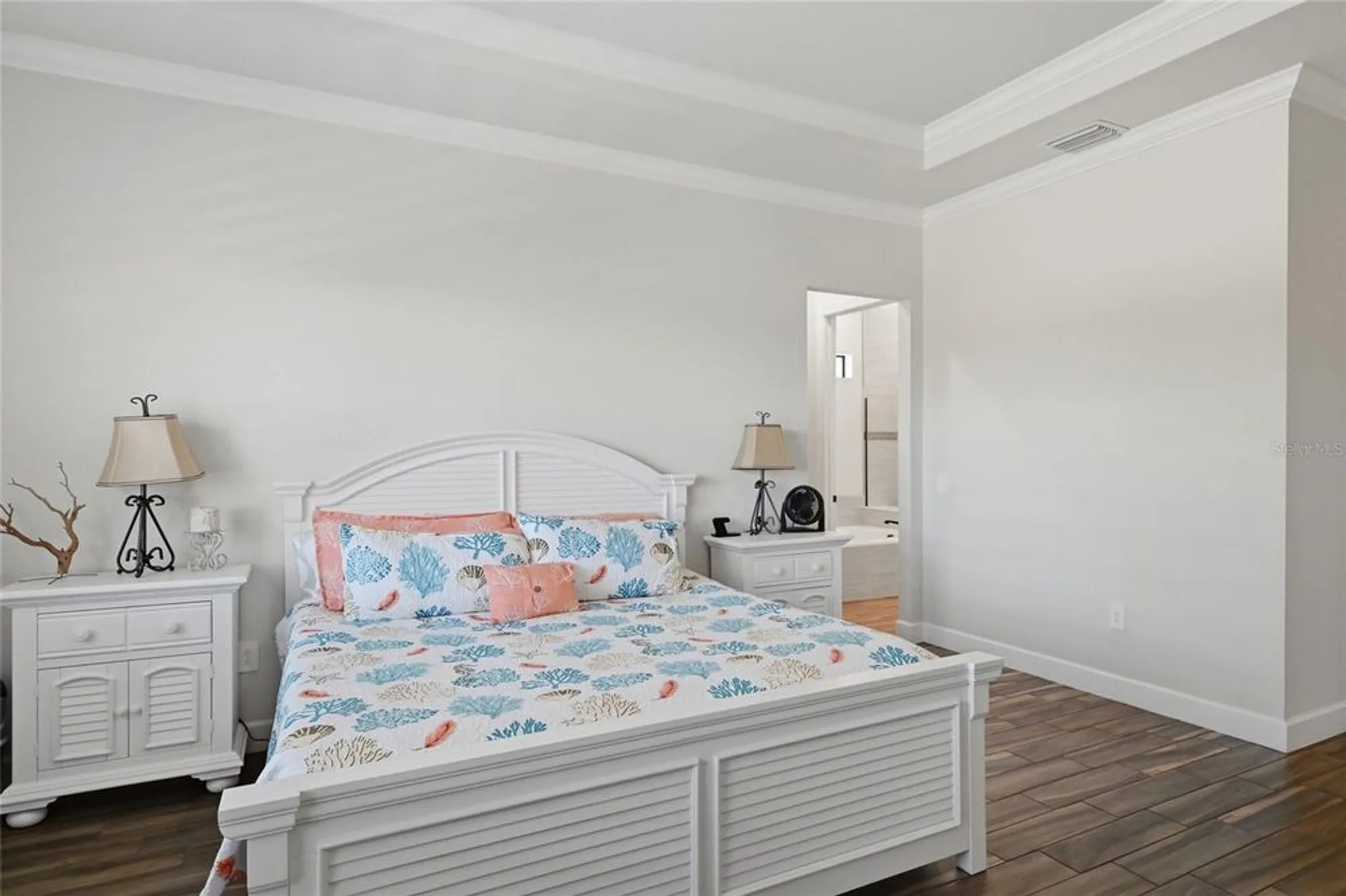 Property Slideshow image 35 of 97 | 18115 littleton pl, Bradenton, FL, 34202