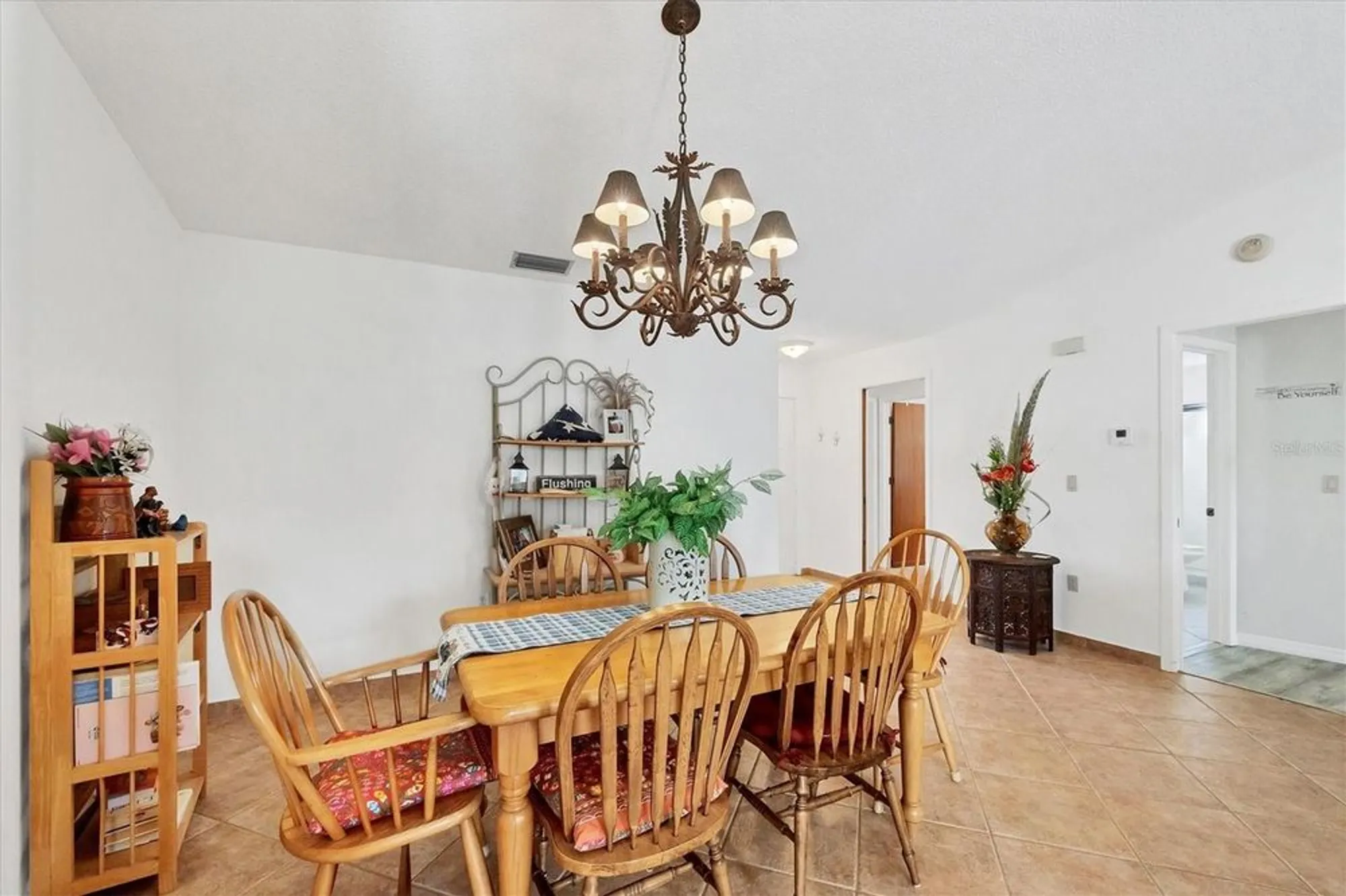 Property Slideshow image 23 of 64 | 603 chestnut ln # 90, Englewood, FL, 34223
