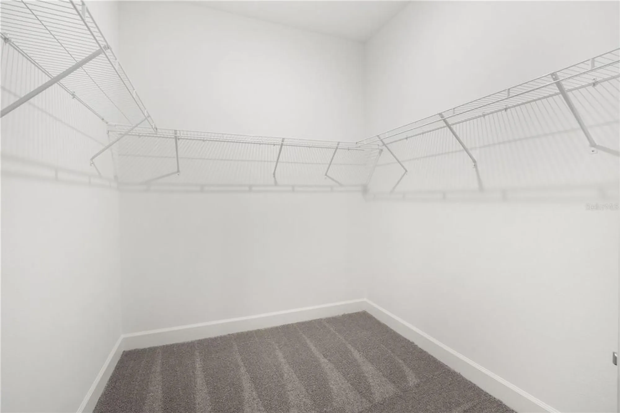 Property Slideshow image 20 of 44 | 9176 players dr, Weeki Wachee, FL, 34613