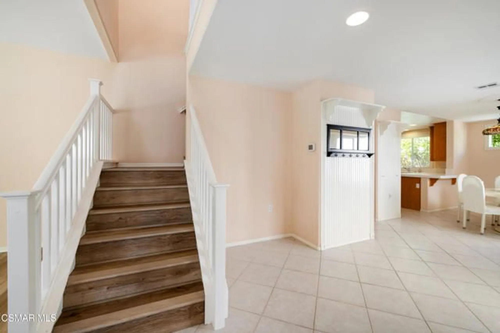 Property Slideshow image 19 of 32 | 5657 pansy st, Simi Valley, CA, 93063