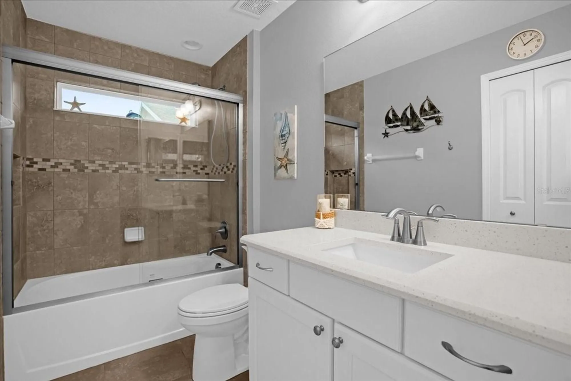 Property Slideshow image 15 of 62 | 3782 arlington ridge blvd, Leesburg, FL, 34748