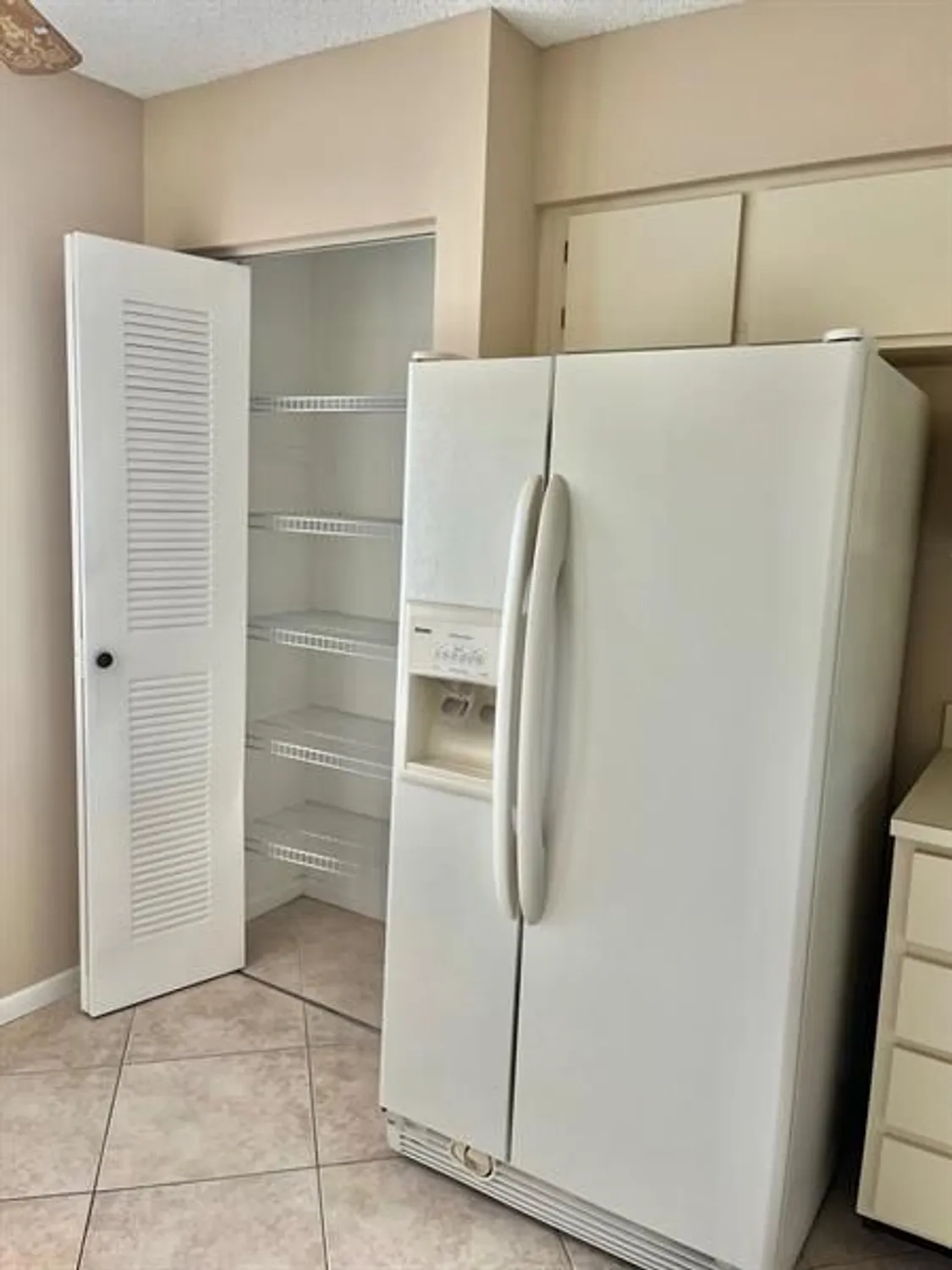 Property Slideshow image 24 of 71 | 7351 kinghurst dr 302, Delray Beach, FL, 33446