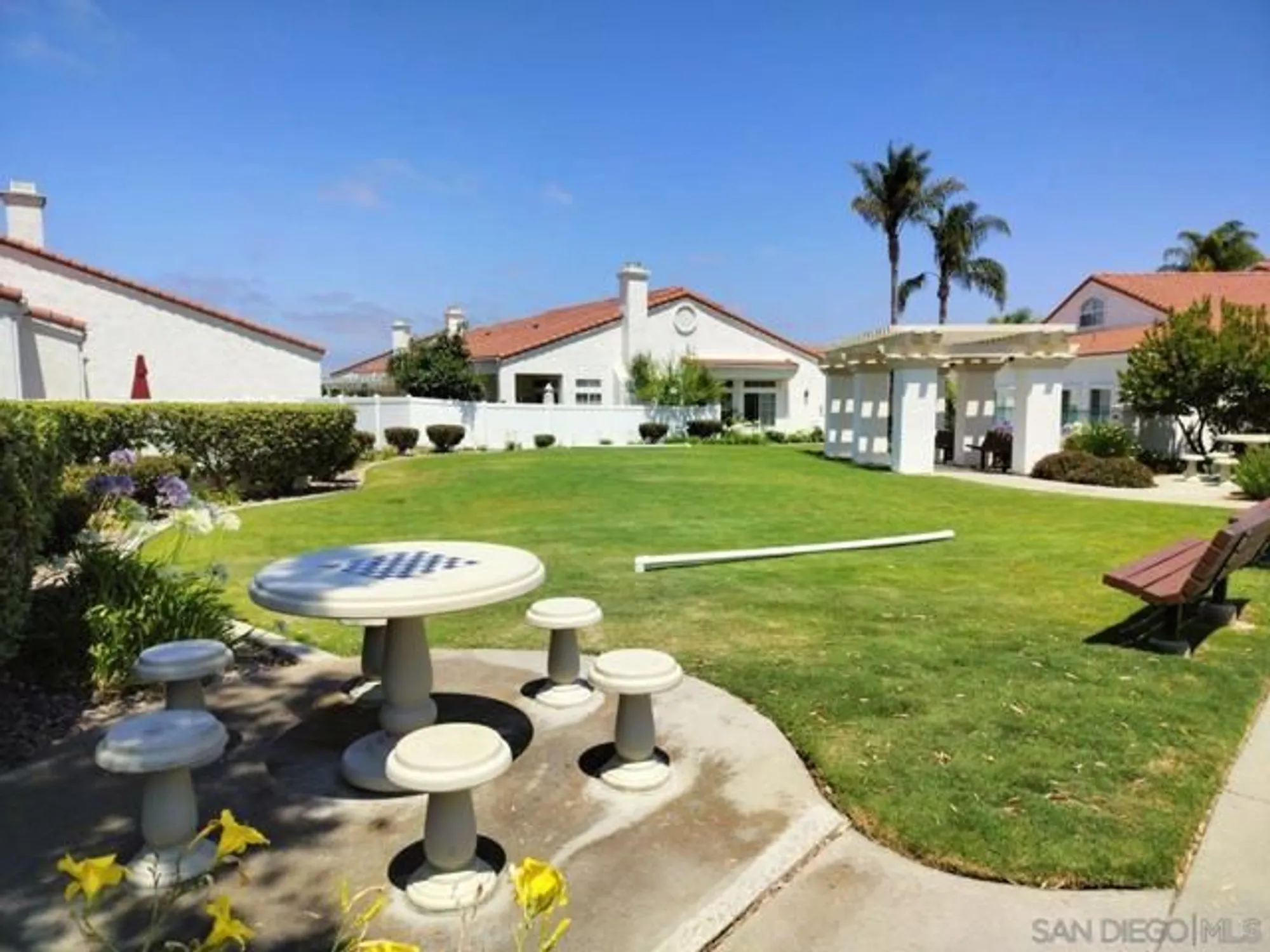 Property Slideshow image 27 of 35 | 3335 genoa way 112, Oceanside, CA, 92056