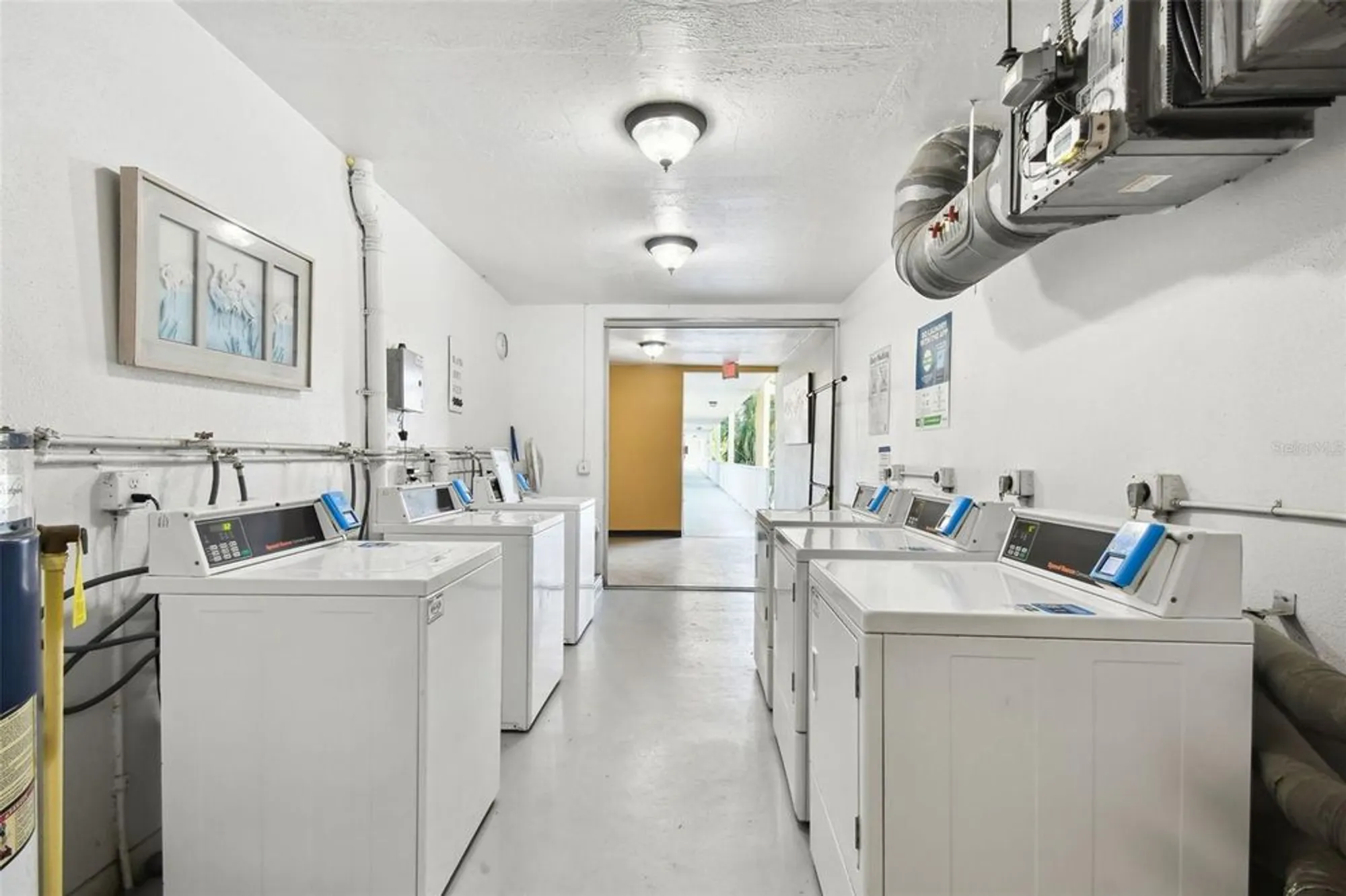 Property Slideshow image 69 of 73 | 2466 ecuadorian way apt 6, Clearwater, FL, 33763