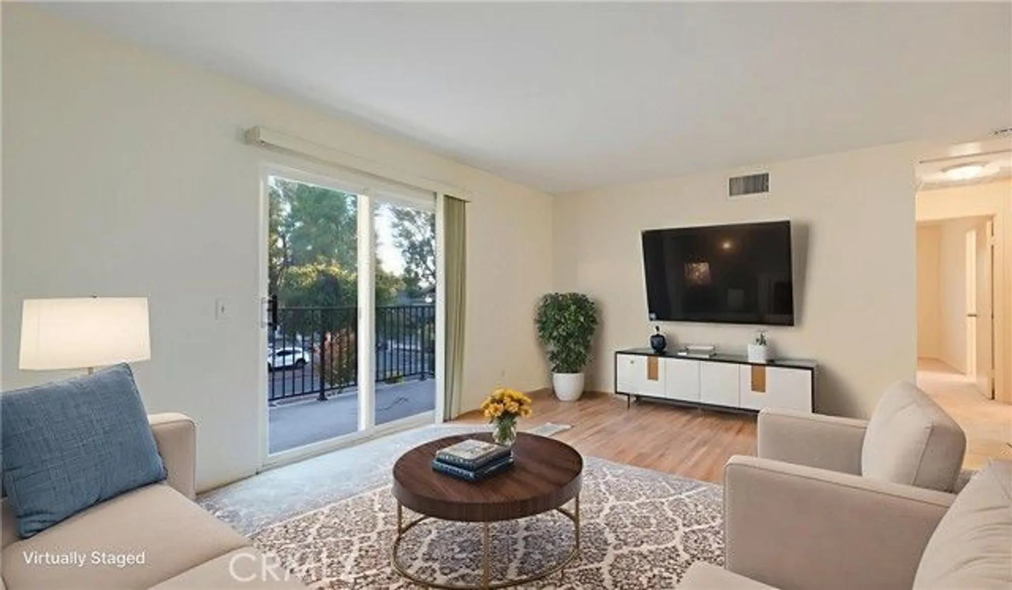 Property Slideshow image 1 of 35 | 28531 via princesa d, Murrieta, CA, 92563
