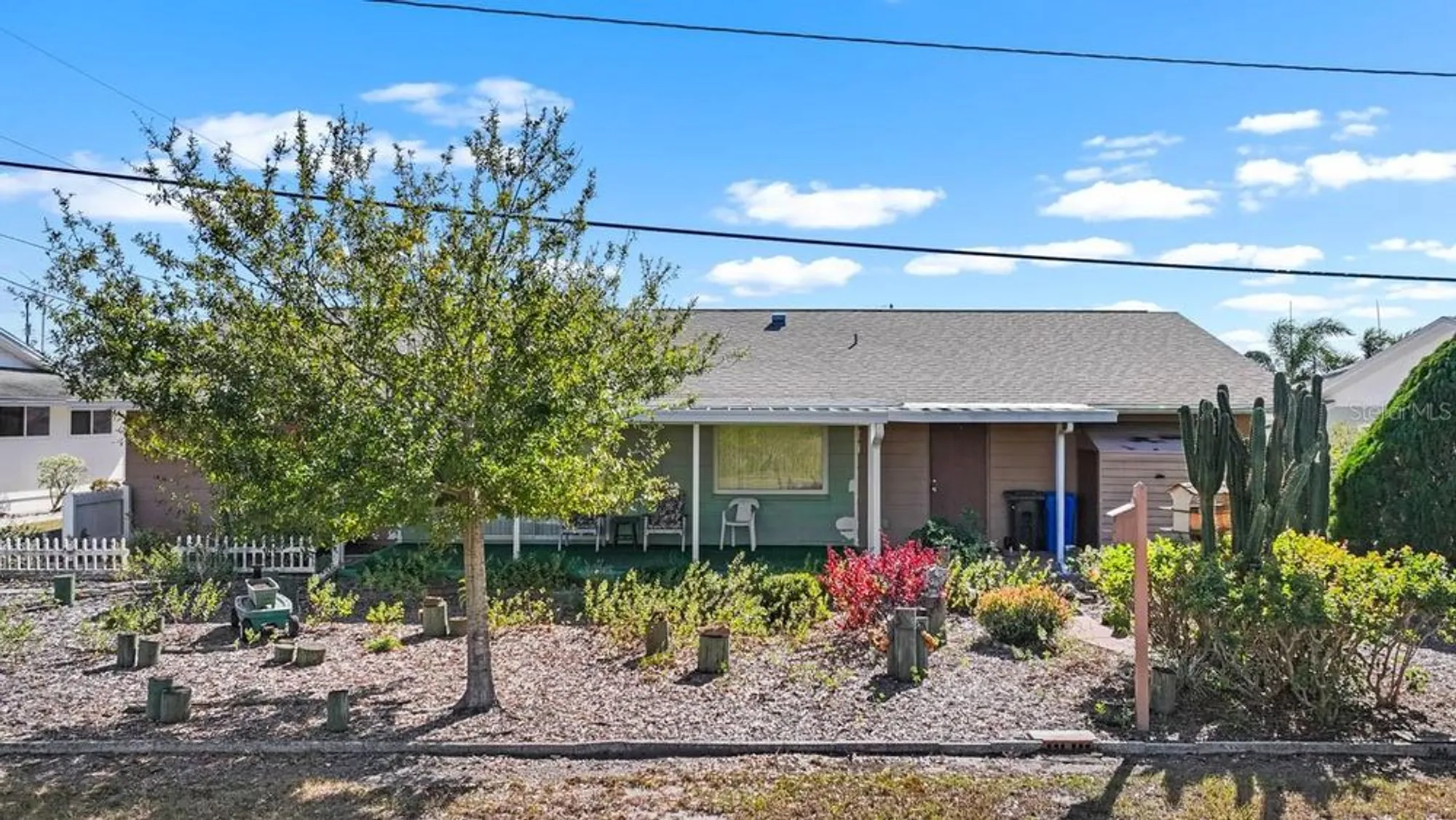 Property Slideshow image 59 of 80 | 829 fox hills dr, Sun City Center, FL, 33573