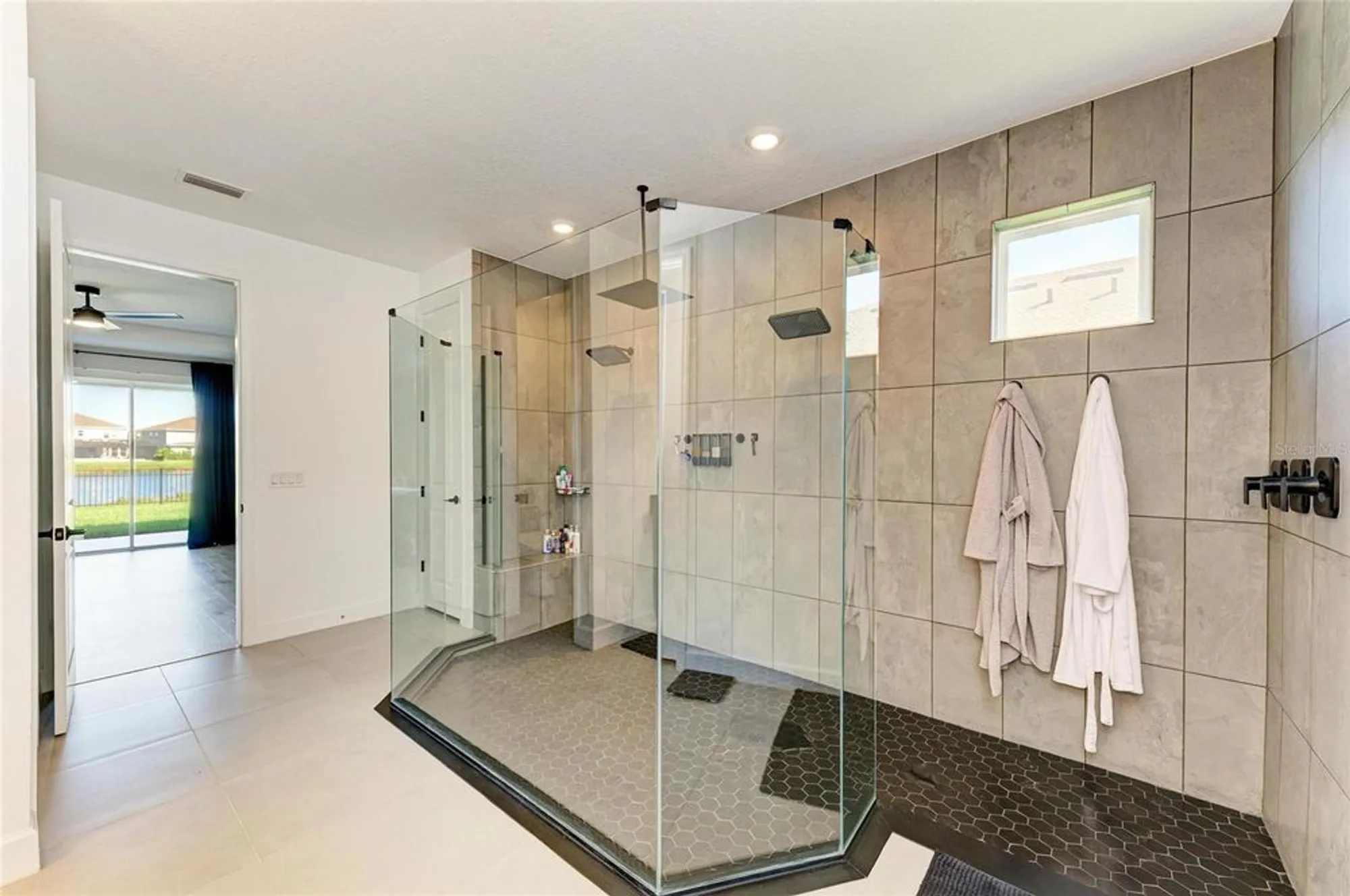 Property Slideshow image 49 of 100 | 16115 mount holly dr, Bradenton, FL, 34211