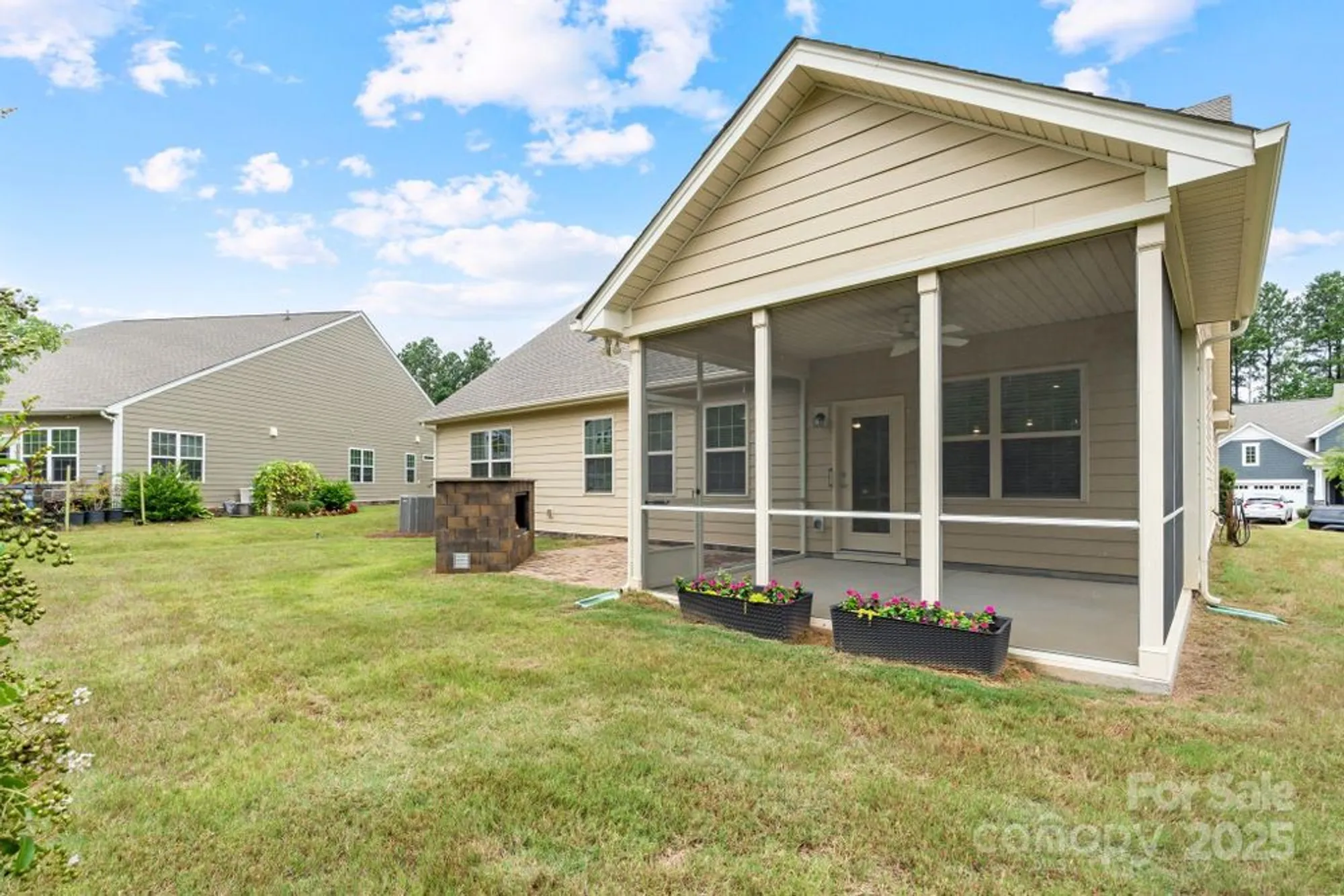 Property Slideshow image 24 of 40 | 360 picasso trl # 169, Mount Holly, NC, 28120