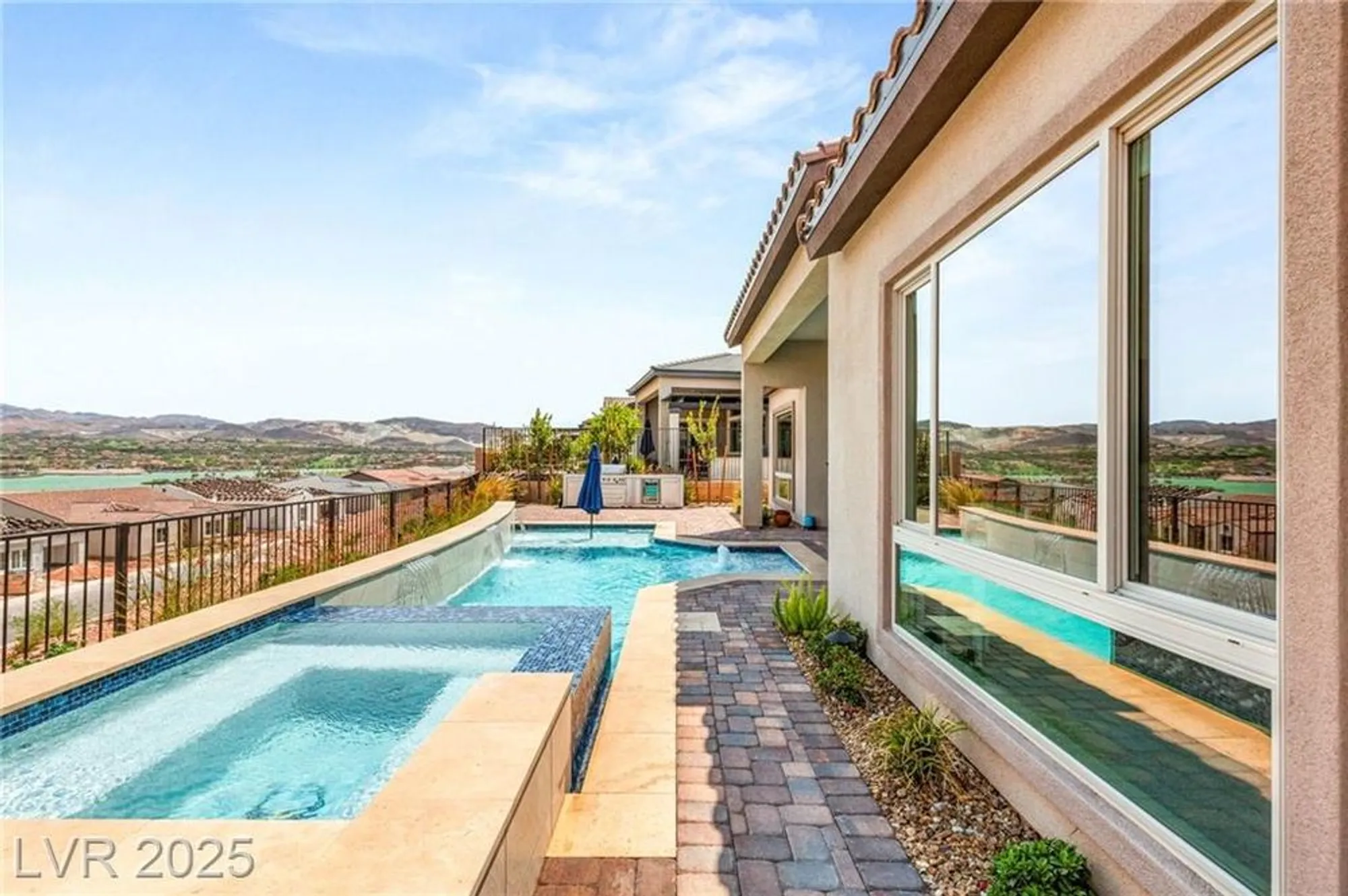 Property Slideshow image 48 of 70 | 160 stone mesa ct, Henderson, NV, 89011