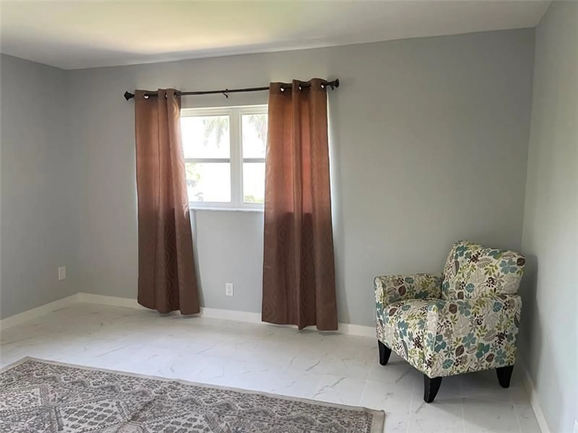 Property Slideshow image 10 of 34 | 2300 ne 1st ln apt 201, Boynton Beach, FL, 33435