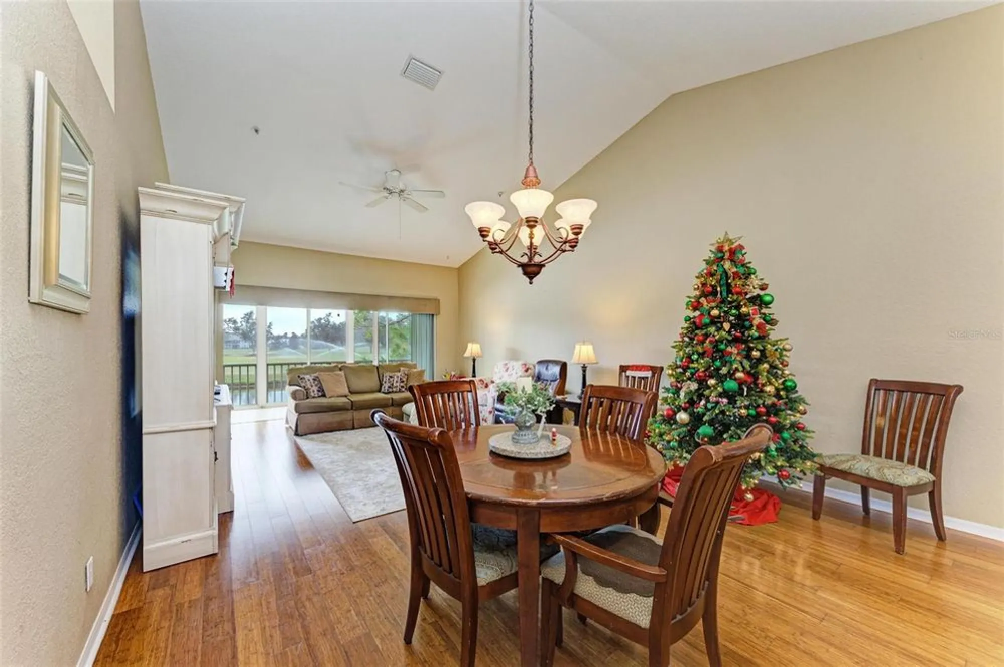 Property Slideshow image 6 of 35 | 6620 pineview ter, Bradenton, FL, 34203