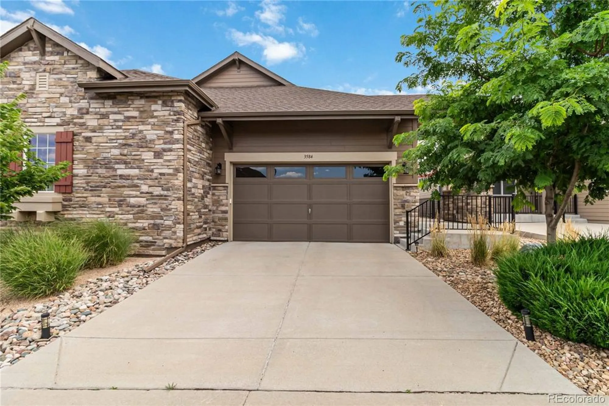 Property Slideshow image 2 of 45 | 3584 new haven cir, Castle Rock, CO, 80109