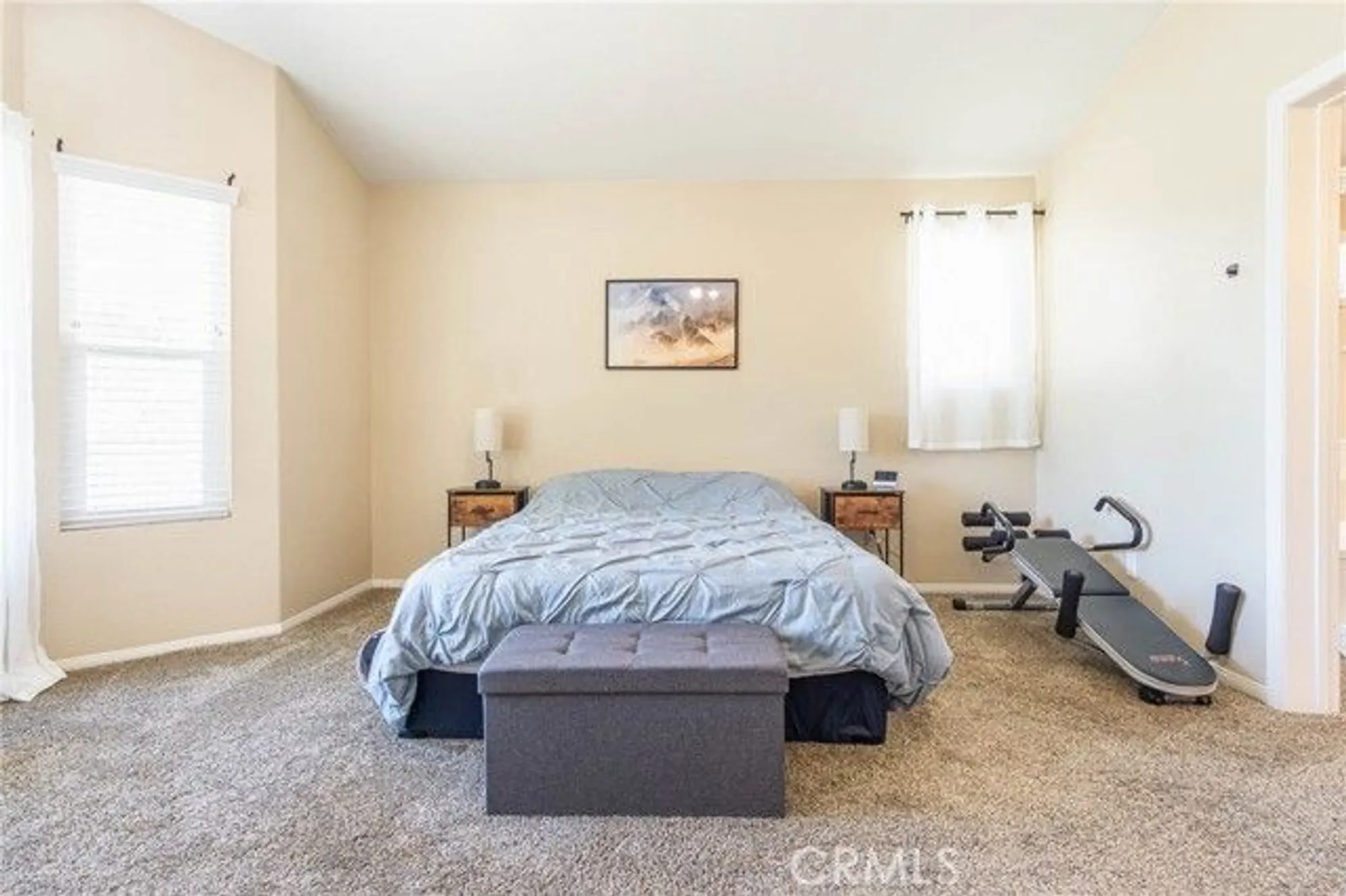 Property Slideshow image 24 of 43 | 11342 sawgrass bnd, Apple Valley, CA, 92308
