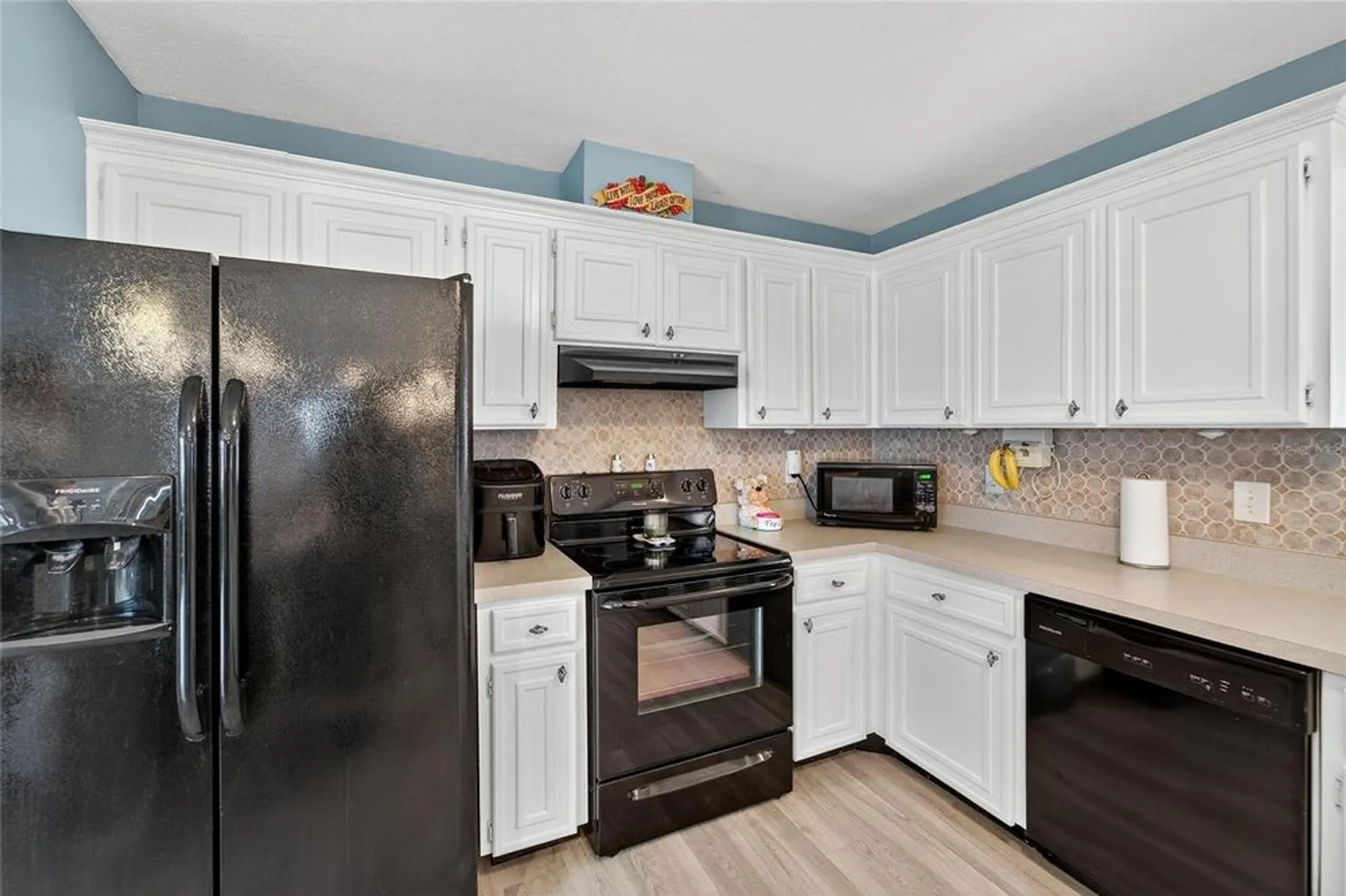 Property Slideshow image 16 of 63 | 645 fort duquesna dr, Sun City Center, FL, 33573