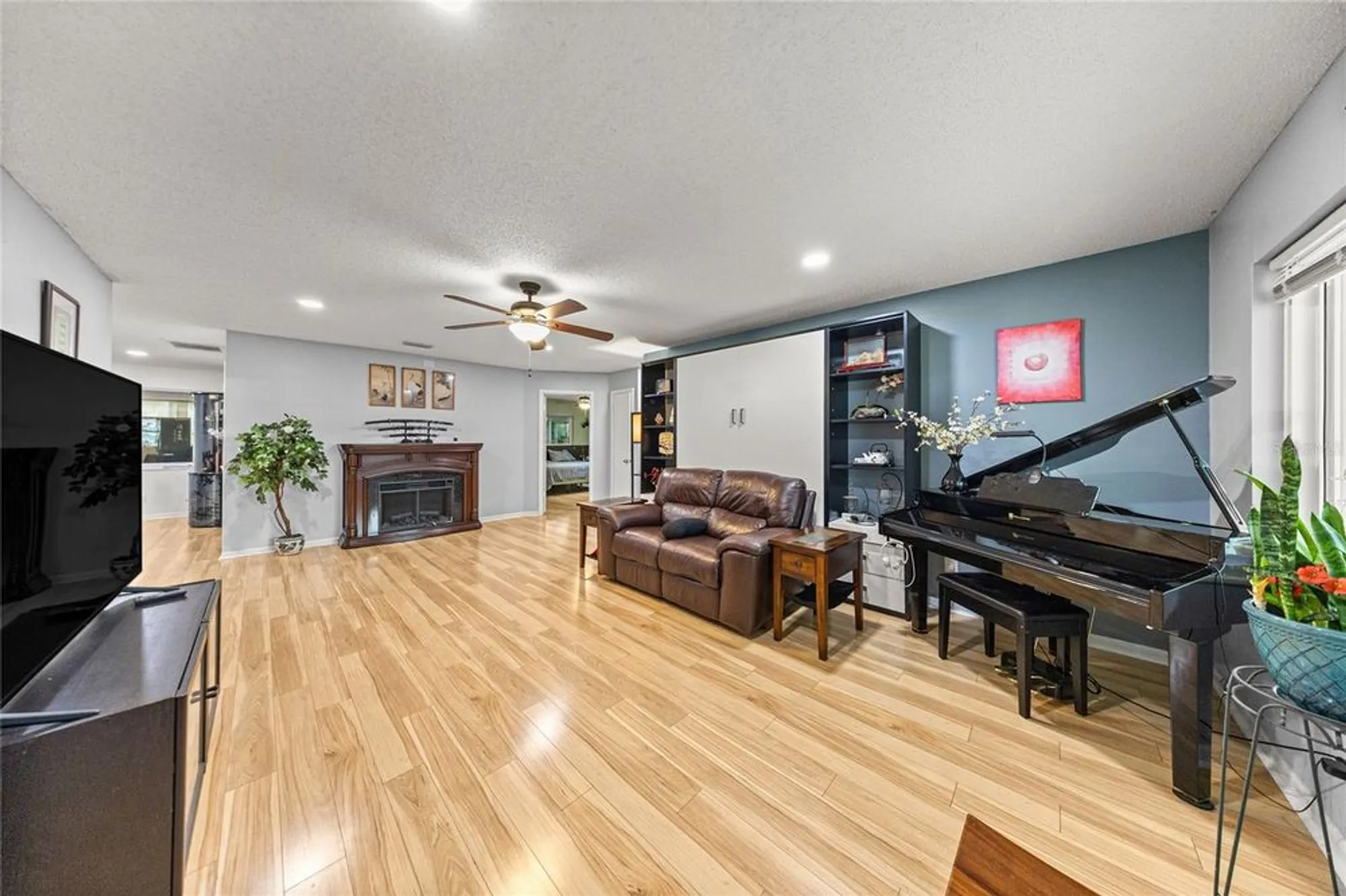 Property Slideshow image 14 of 30 | 8877 sw 96th st d, Ocala, FL, 34481