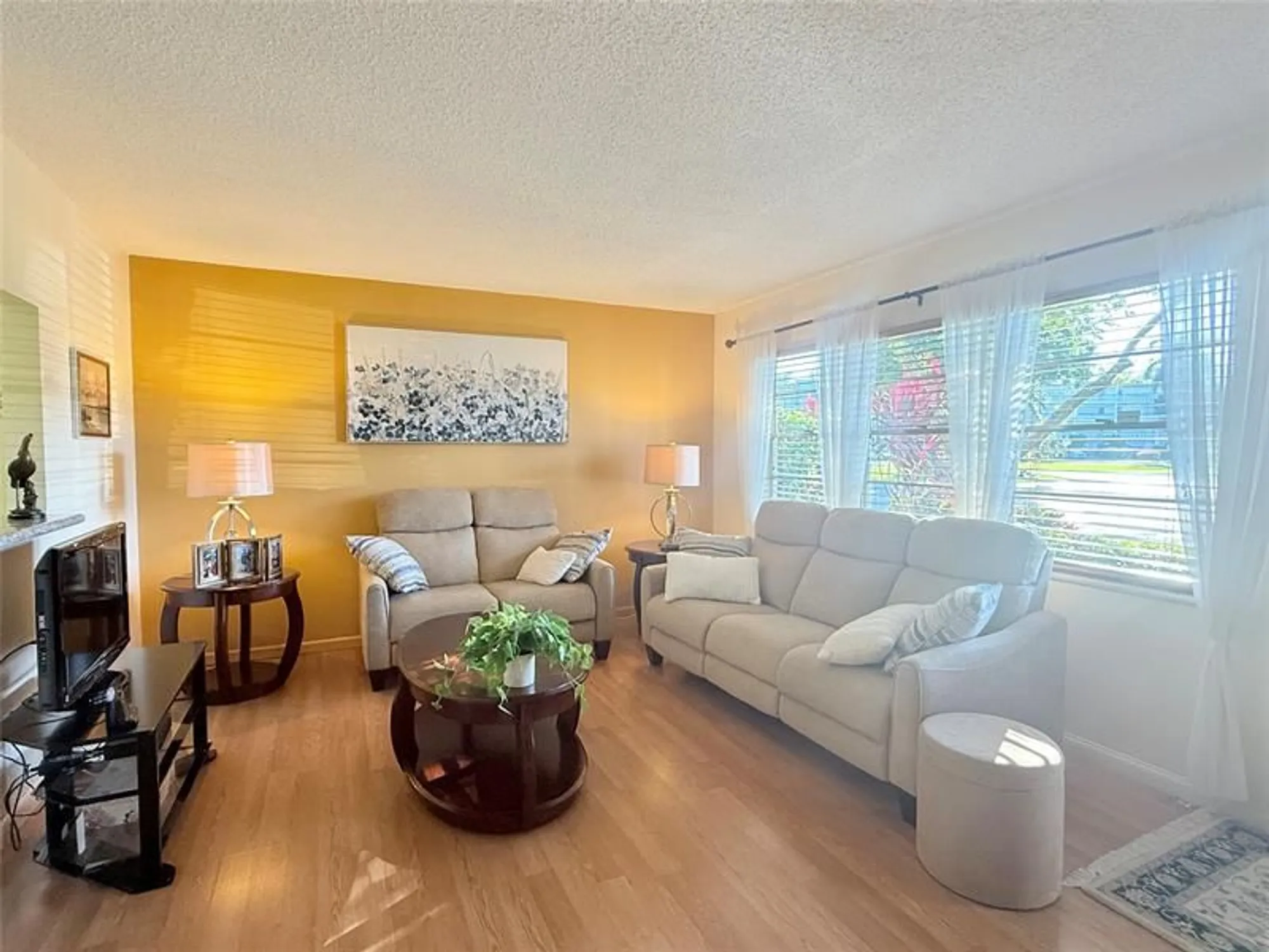Property Slideshow image 3 of 44 | 1113 cambridge e # 1113, Deerfield Beach, FL, 33442