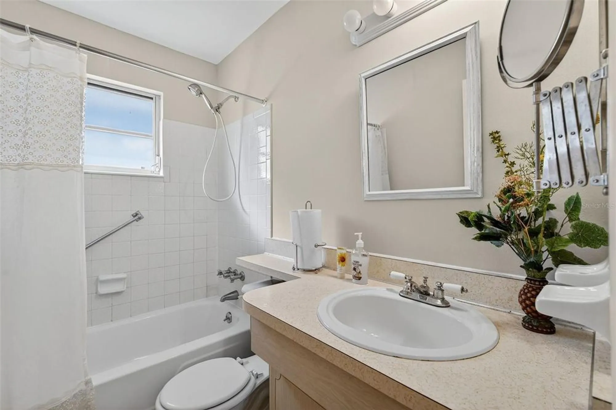 Property Slideshow image 23 of 48 | 6830 lafayette, Pinellas Park, FL, 33781