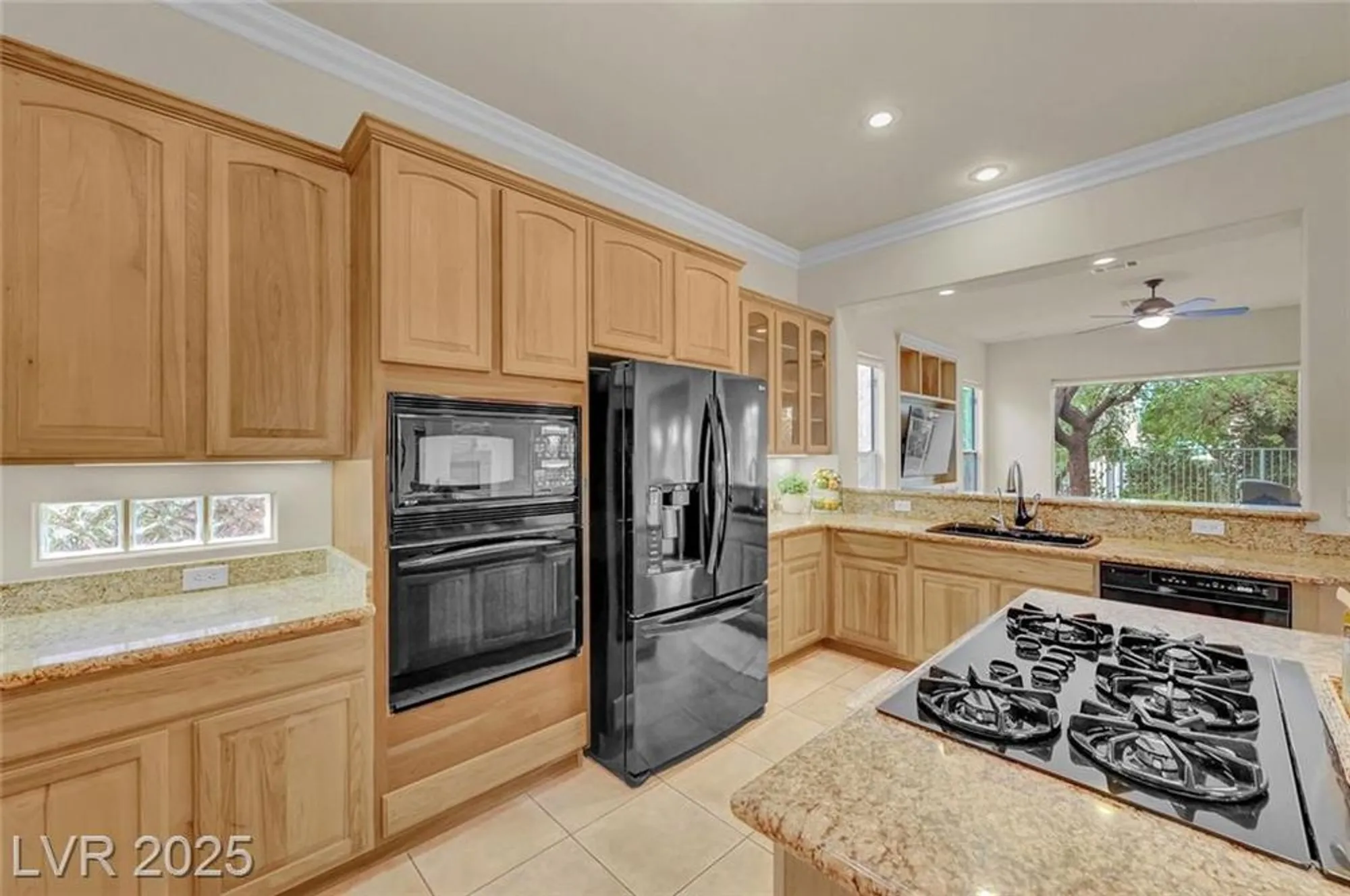 Property Slideshow image 23 of 61 | 4636 riva de romanza st, Las Vegas, NV, 89135