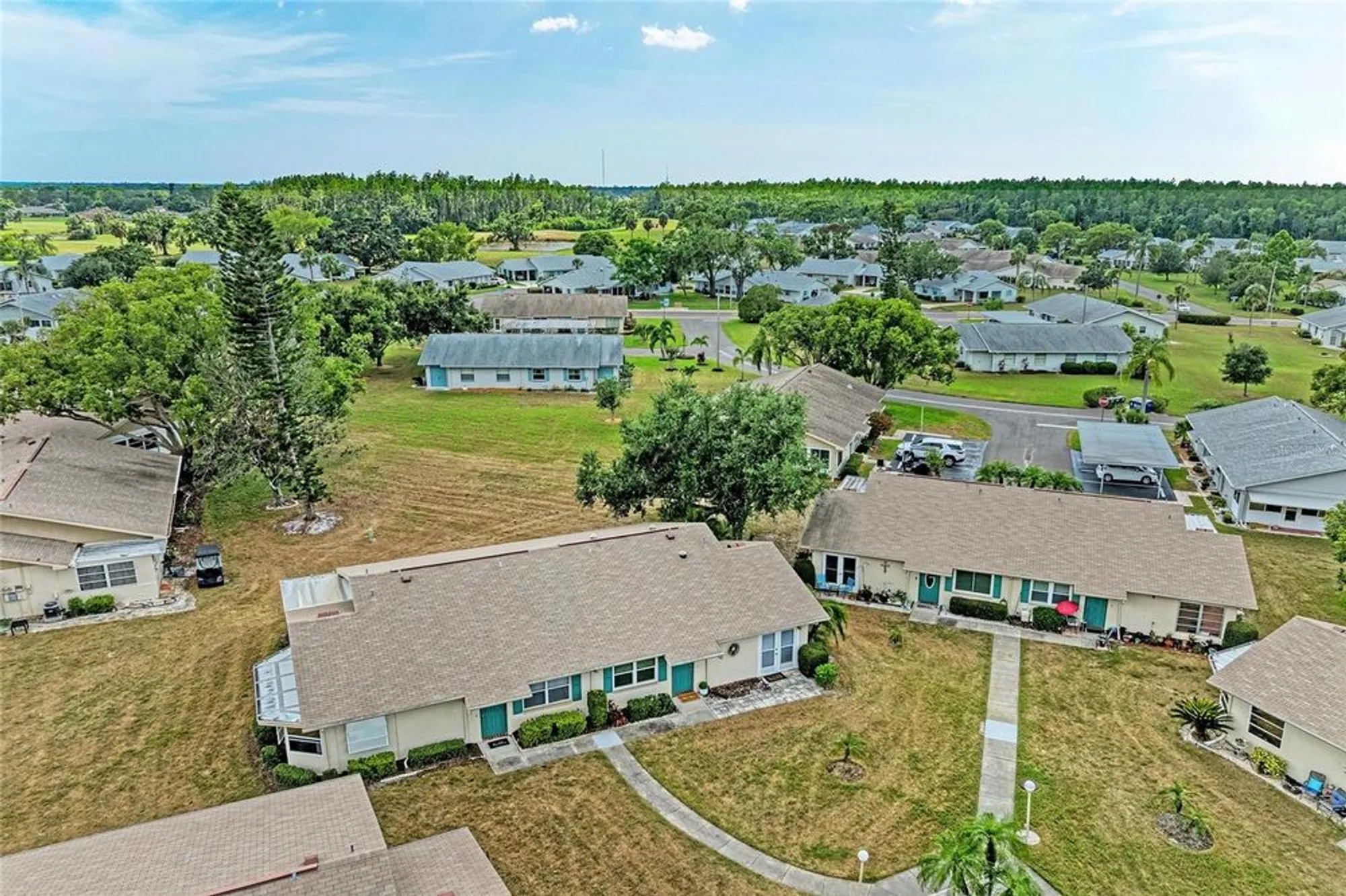 Property Slideshow image 37 of 46 | 1906 canterbury ln 16, Sun City Center, FL, 33573