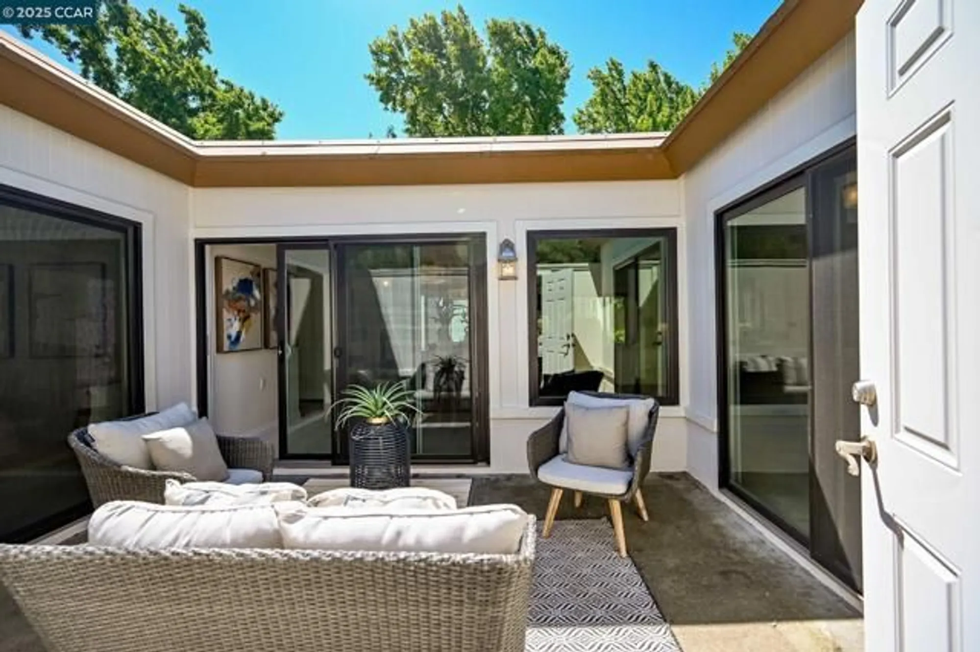 Property Slideshow image 16 of 36 | 2016 golden rain rd 3, Walnut Creek, CA, 94595