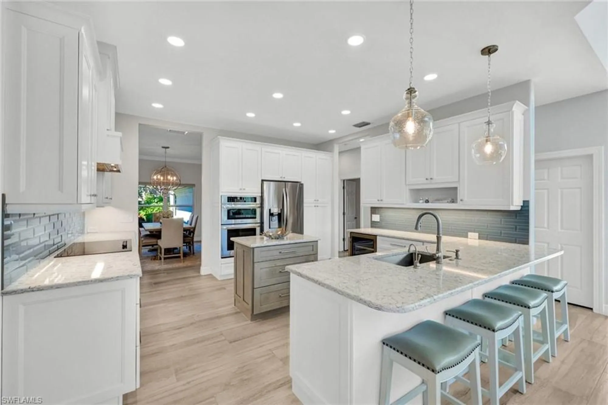 Property Slideshow image 18 of 50 | 25011 goldcrest dr, Bonita Springs, FL, 34134