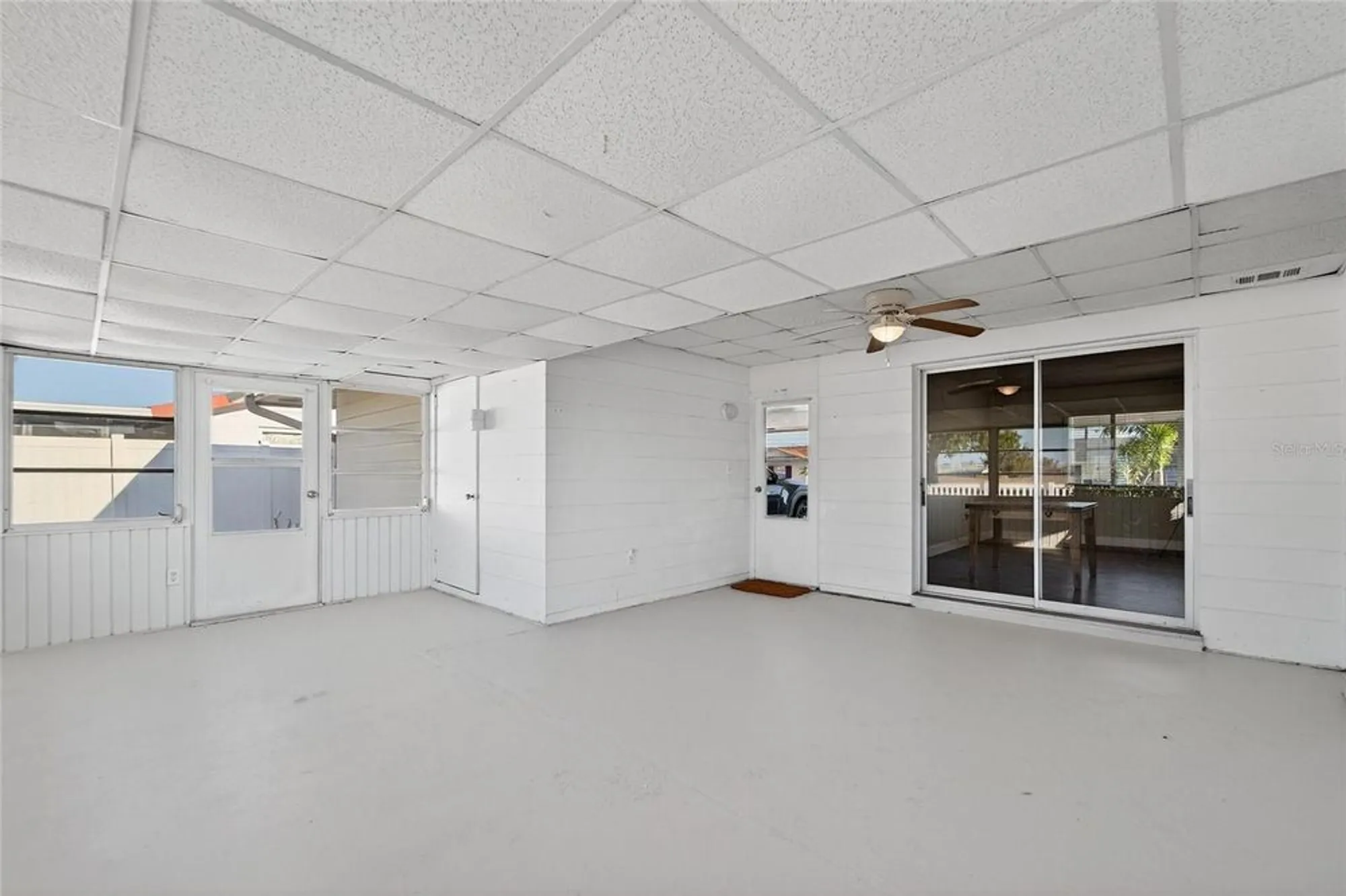 Property Slideshow image 30 of 43 | 743 ojai ave, Sun City Center, FL, 33573