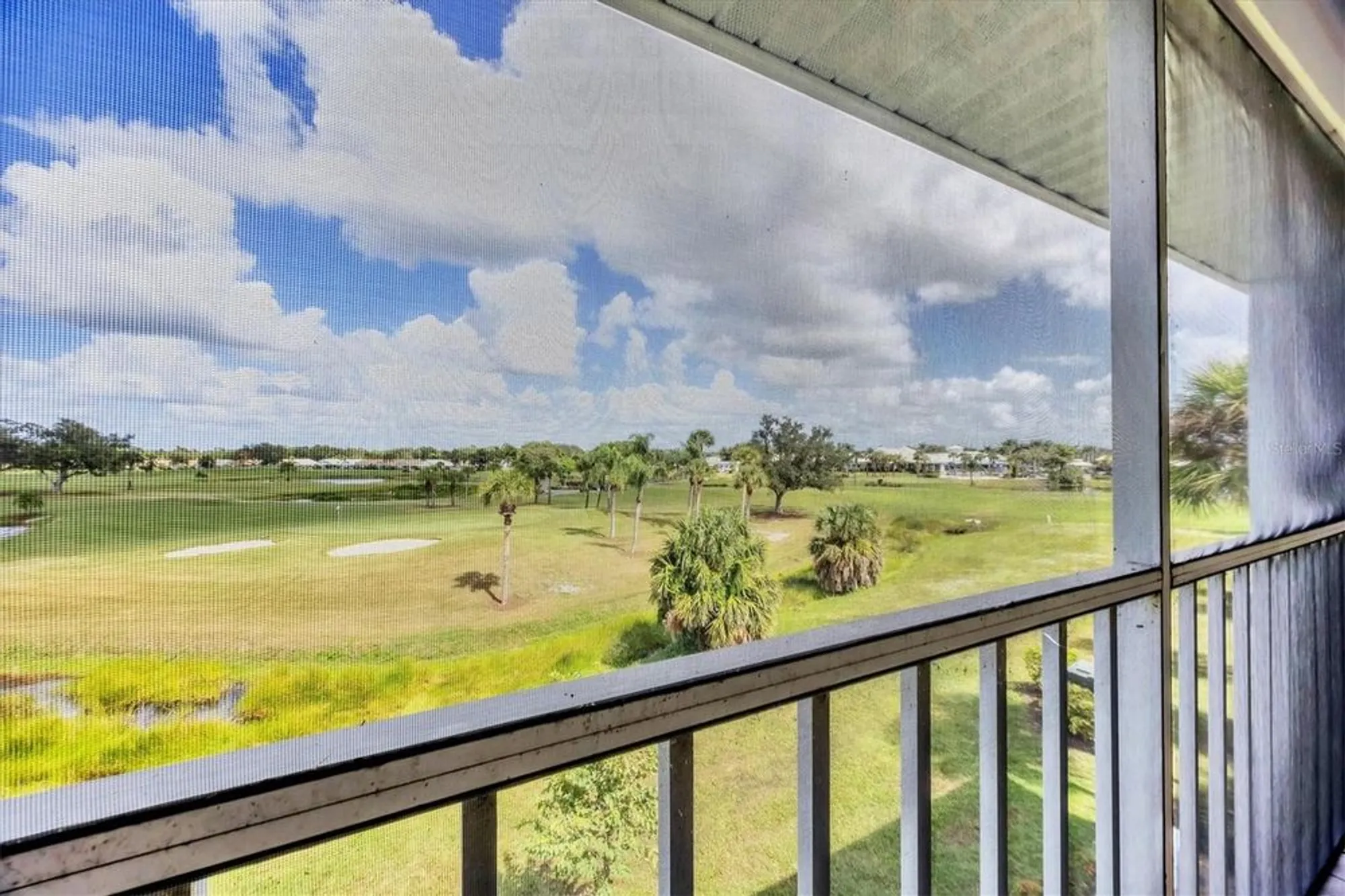 Property Slideshow image 33 of 61 | 408 cerromar cir 331, Venice, FL, 34293
