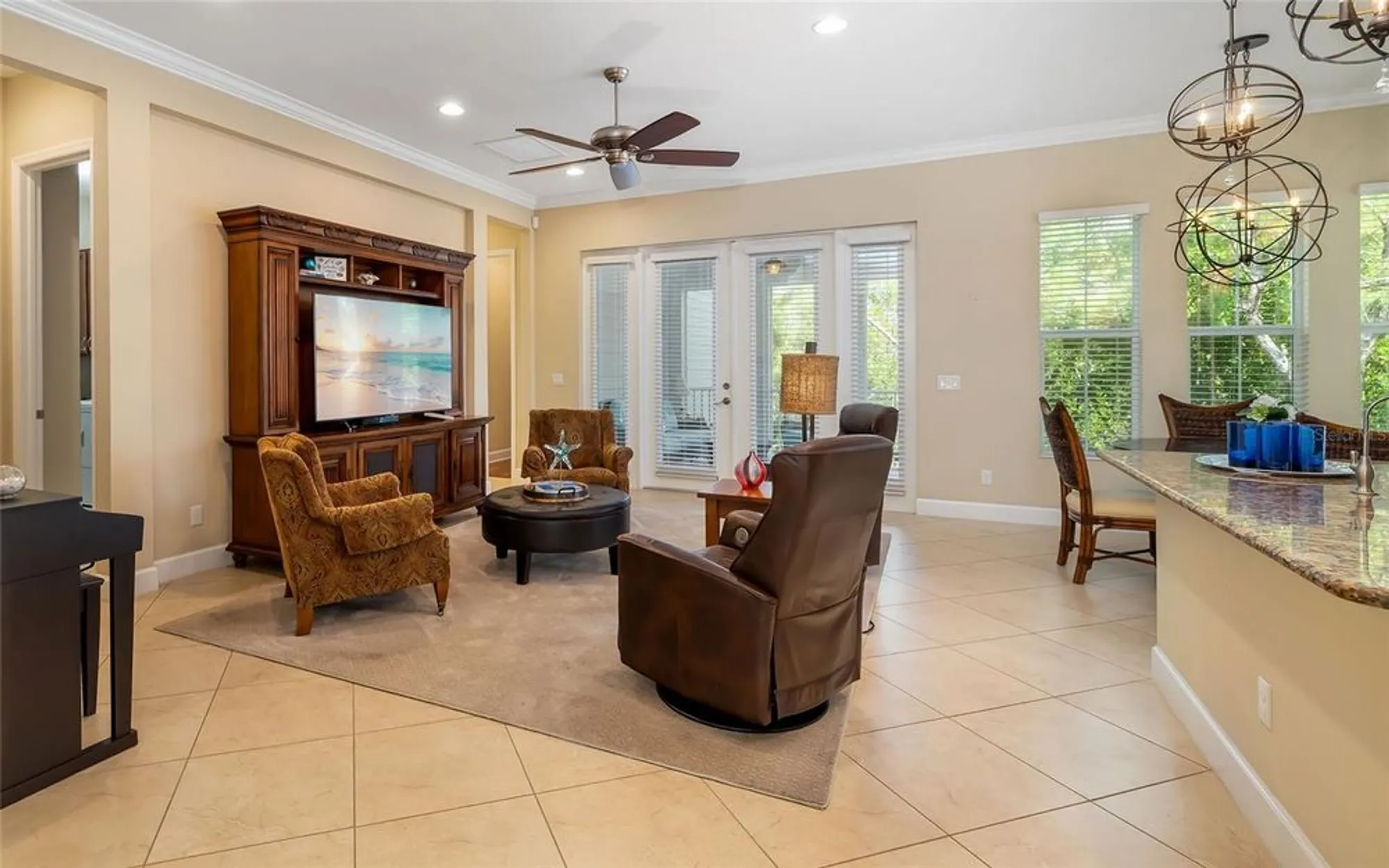 Property Slideshow image 8 of 50 | 339 sapphire lake dr unit 101, Bradenton, FL, 34209