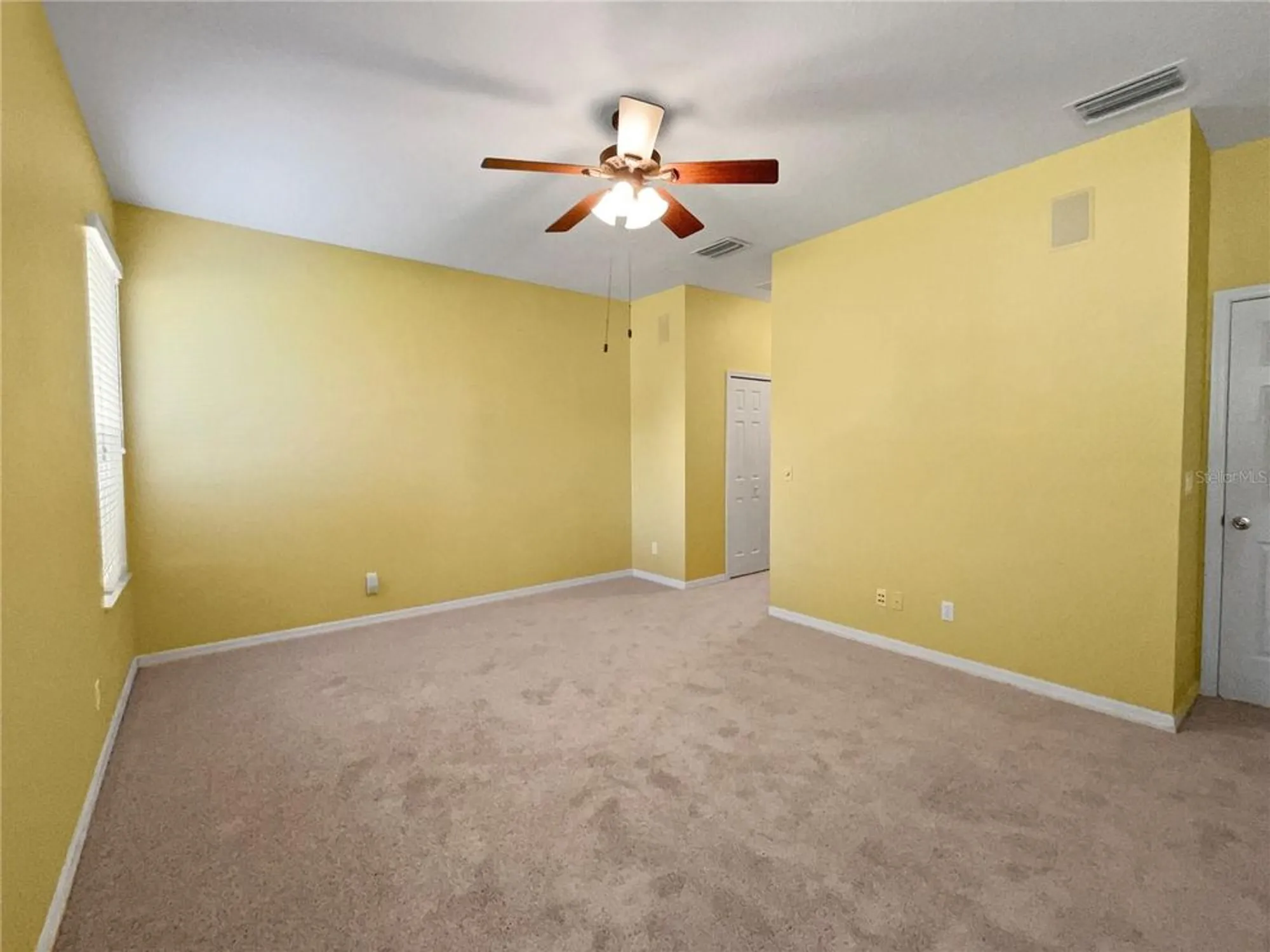 Property Slideshow image 33 of 36 | 5331 indian ocean loop, Tavares, FL, 32778